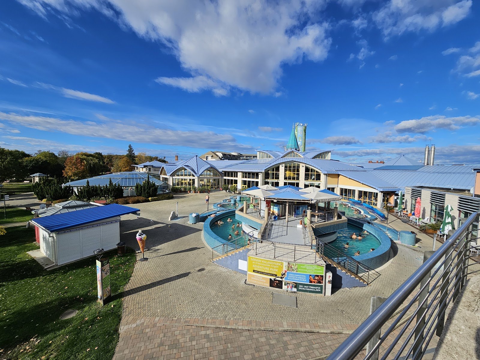 Best Aquaparks in Hungary: 13 Top Picks for 2026 9 Outdoor aquapark with slides in Sárvár
