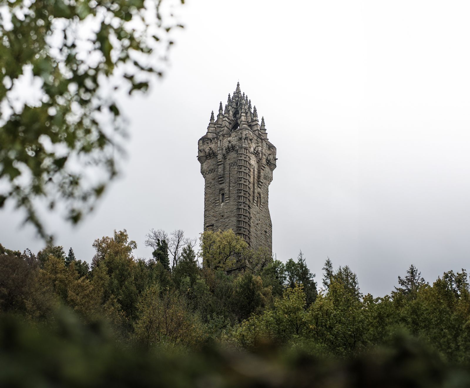 Édimbourg : 31 choses à voir et à faire en 2026 13 Scott Monument : montée par des escaliers étroits