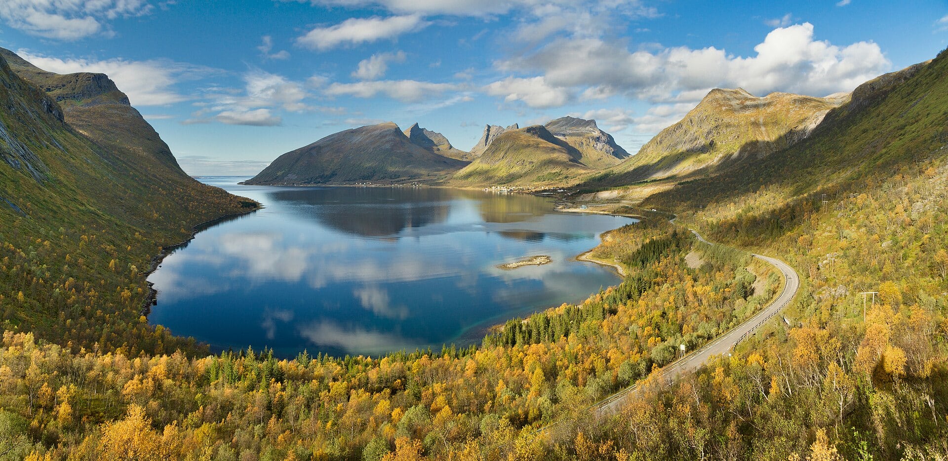 Senja Norvegia: 7 lucruri de văzut și făcut lângă Lofoten 2026 2 Când să mergi pe insula Senja