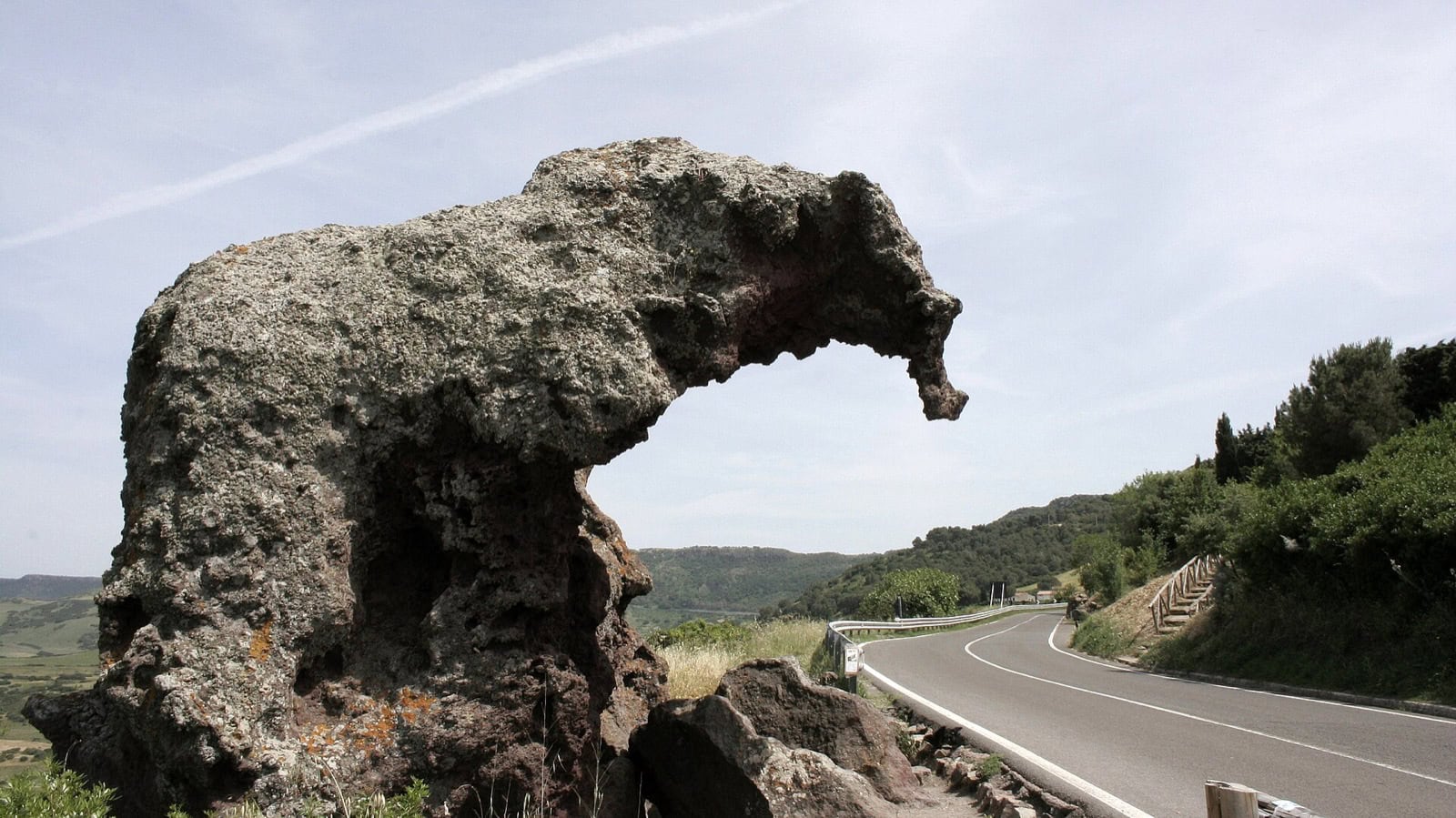 Nord-vestul Sardiniei: 10 idei pentru La Pelosa, Bosa și Castelsardo 2026 10 Formațiunea stâncoasă Roccia dell'Elefante lângă Castelsardo