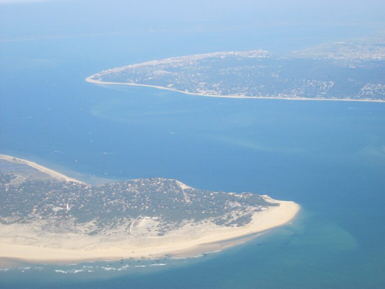 Francie 13 Arcachon a Cap Ferret: 12 tipů na zátoku ústřic v roce 2026