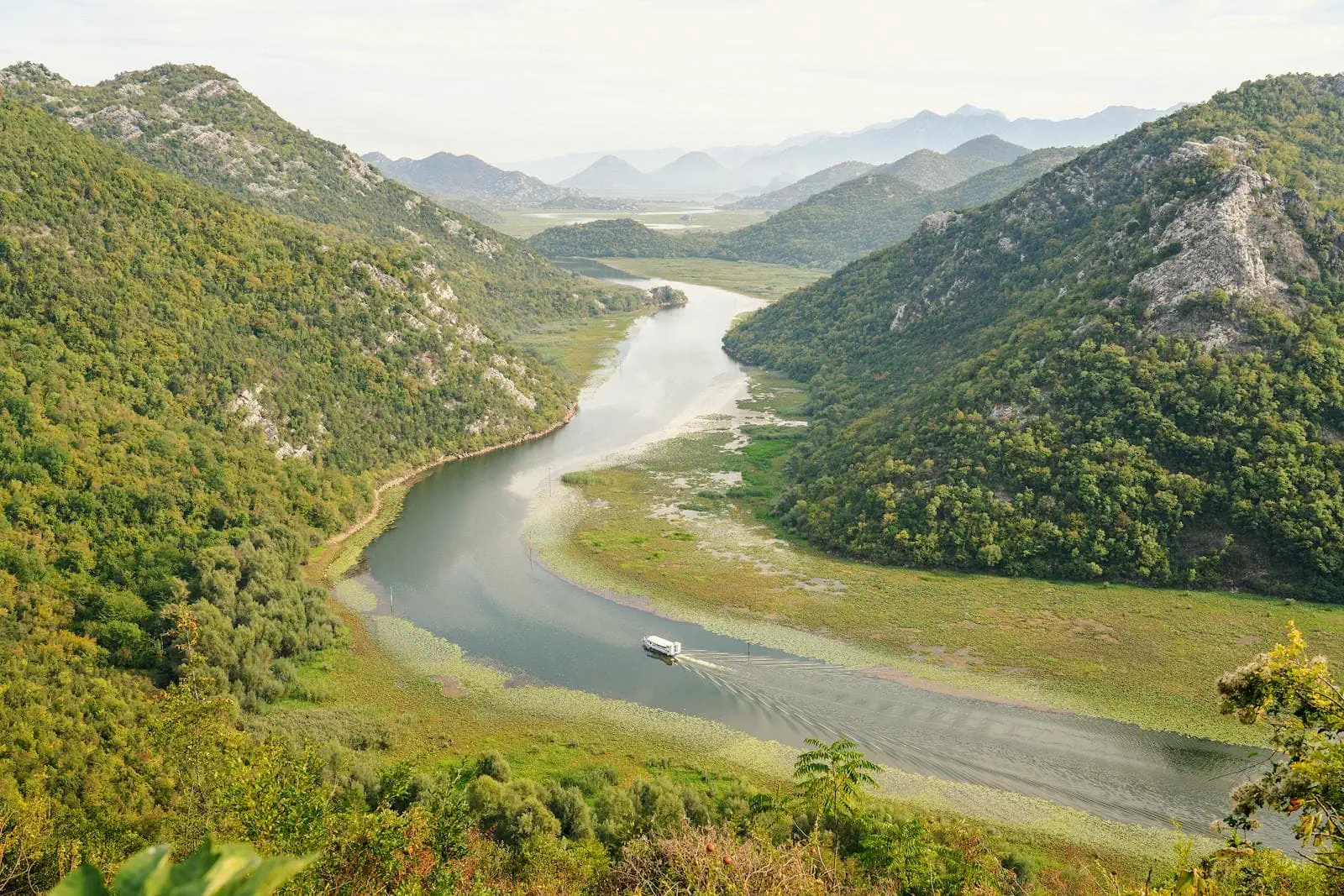 Shkodrai-tó Montenegró: 10 tipp a nemzeti parkhoz, pelikánokhoz és borászatokhoz 2026 6 Hol szállj meg a Shkodrai-tónál