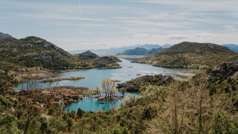 Montenegro: guide, tips och vad du ska se 2026 10 Skadarsjön i Montenegro: 10 tips på nationalpark, pelikaner och vingårdar 2026
