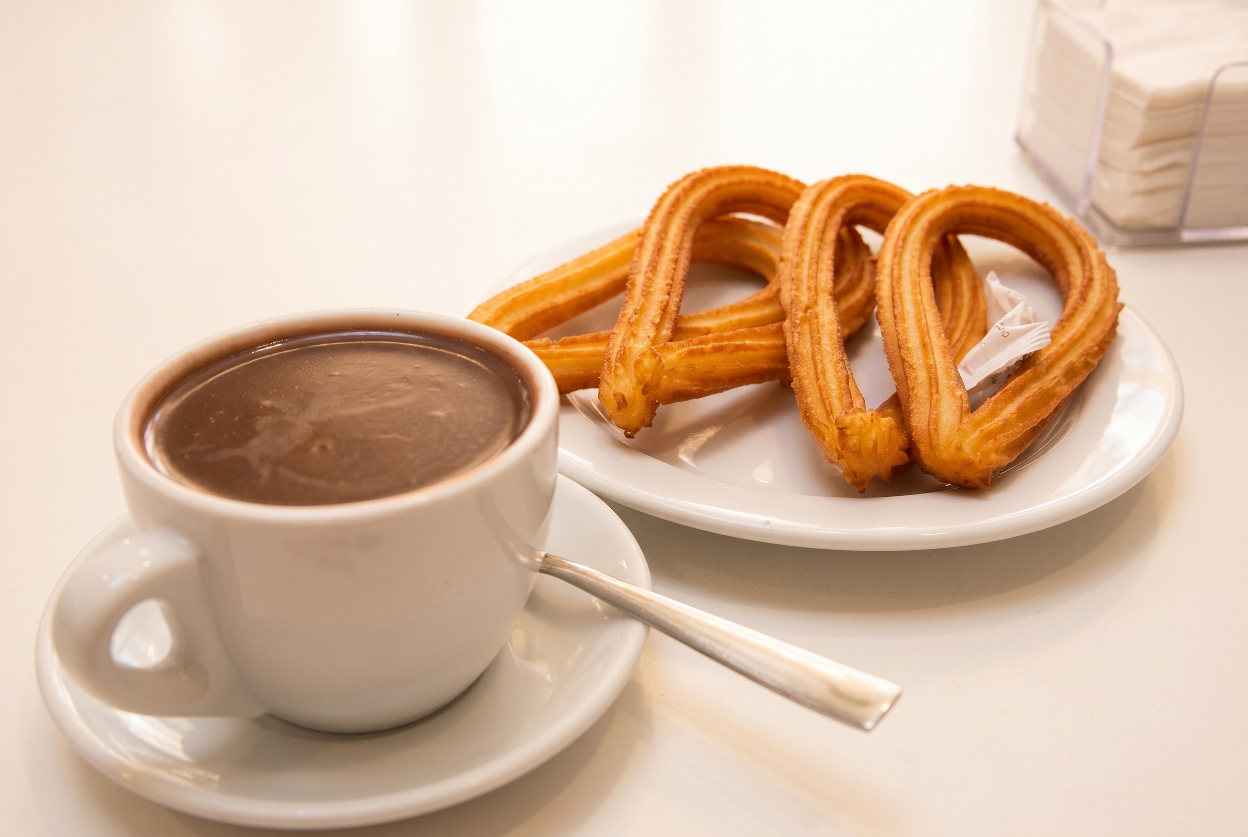 Churros s horkou čokoládou