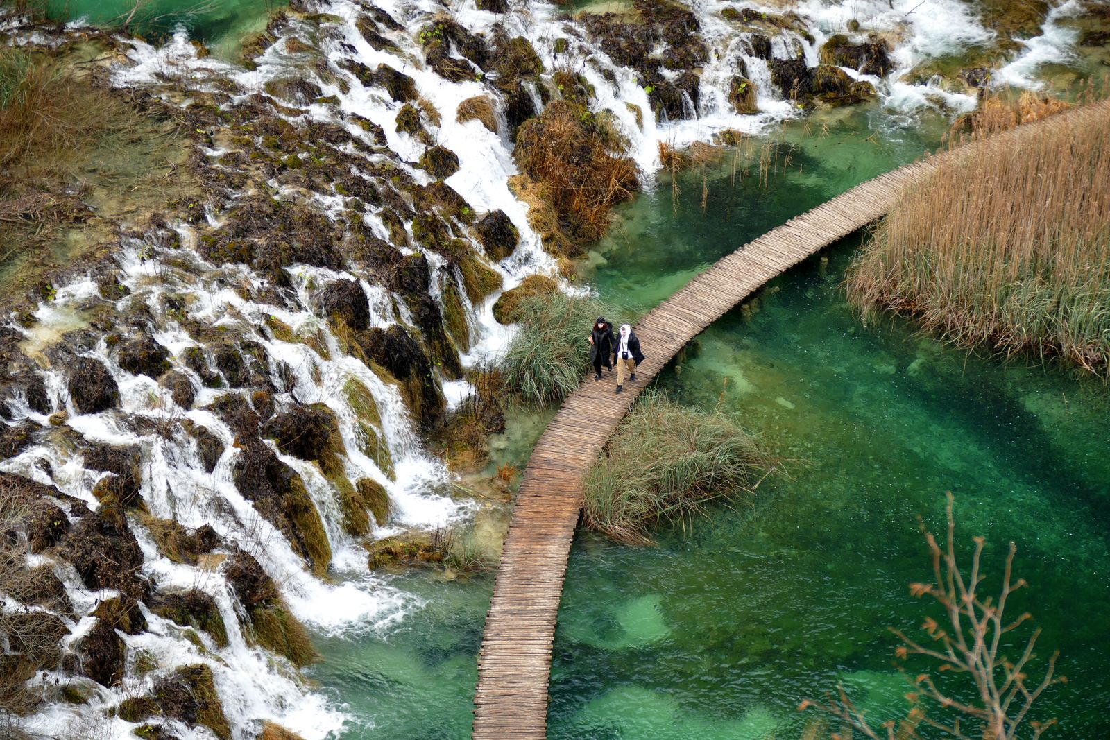 Plitvická jezera s vodopády