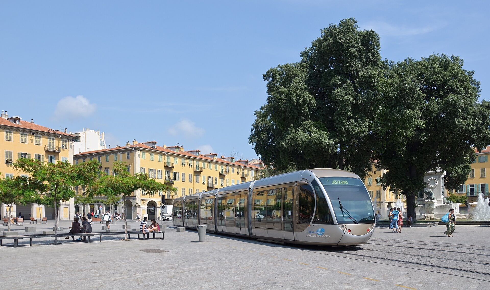 Nice, Franța: 14 lucruri de văzut și făcut în 2026 6 Orașul vechi (Vieux Nice)