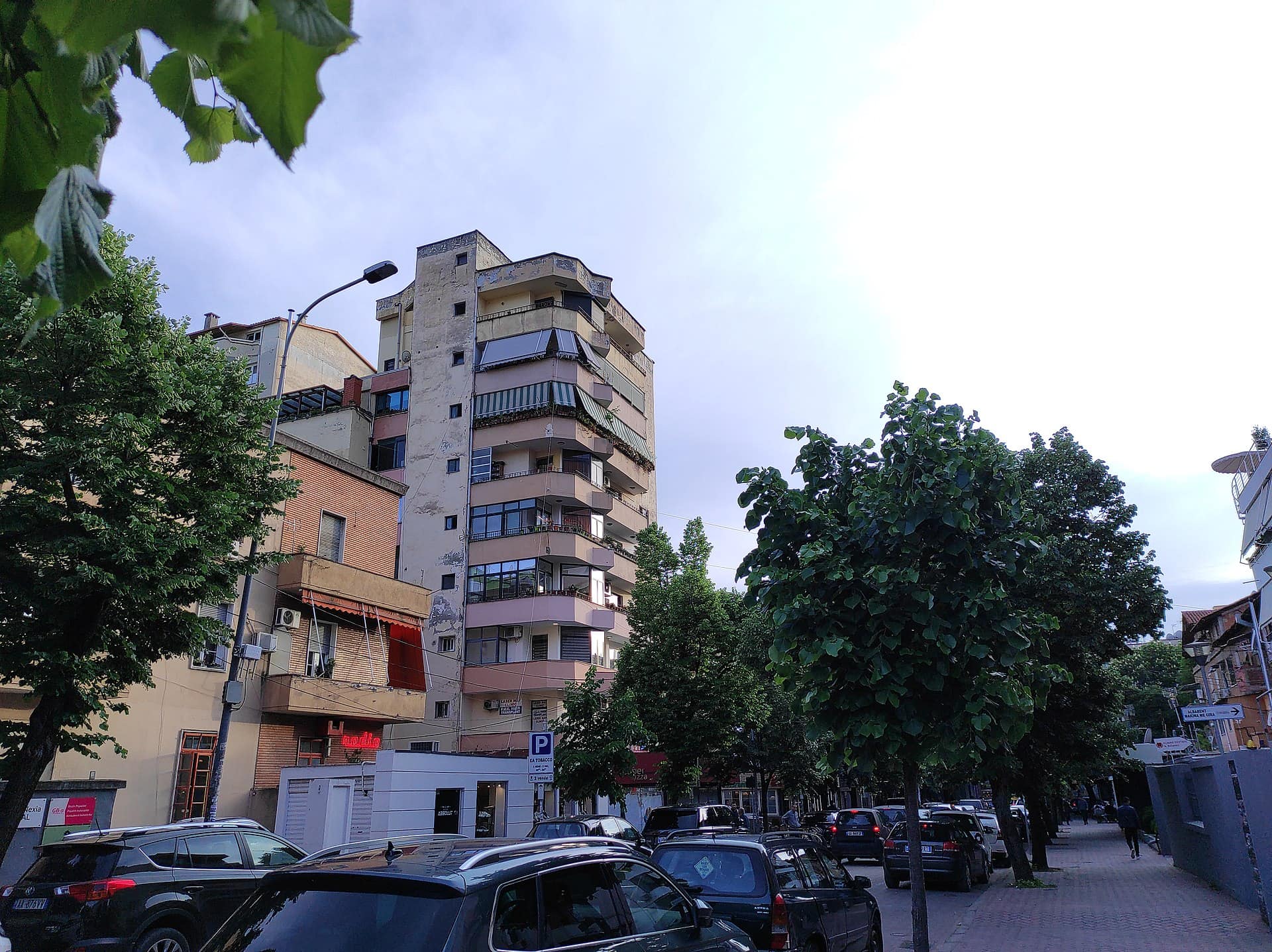 Tirana, Albania: 14 lucruri de văzut în capitală în 2026 11 Cartierul Blloku: de la zonă interzisă la inima vieții de noapte