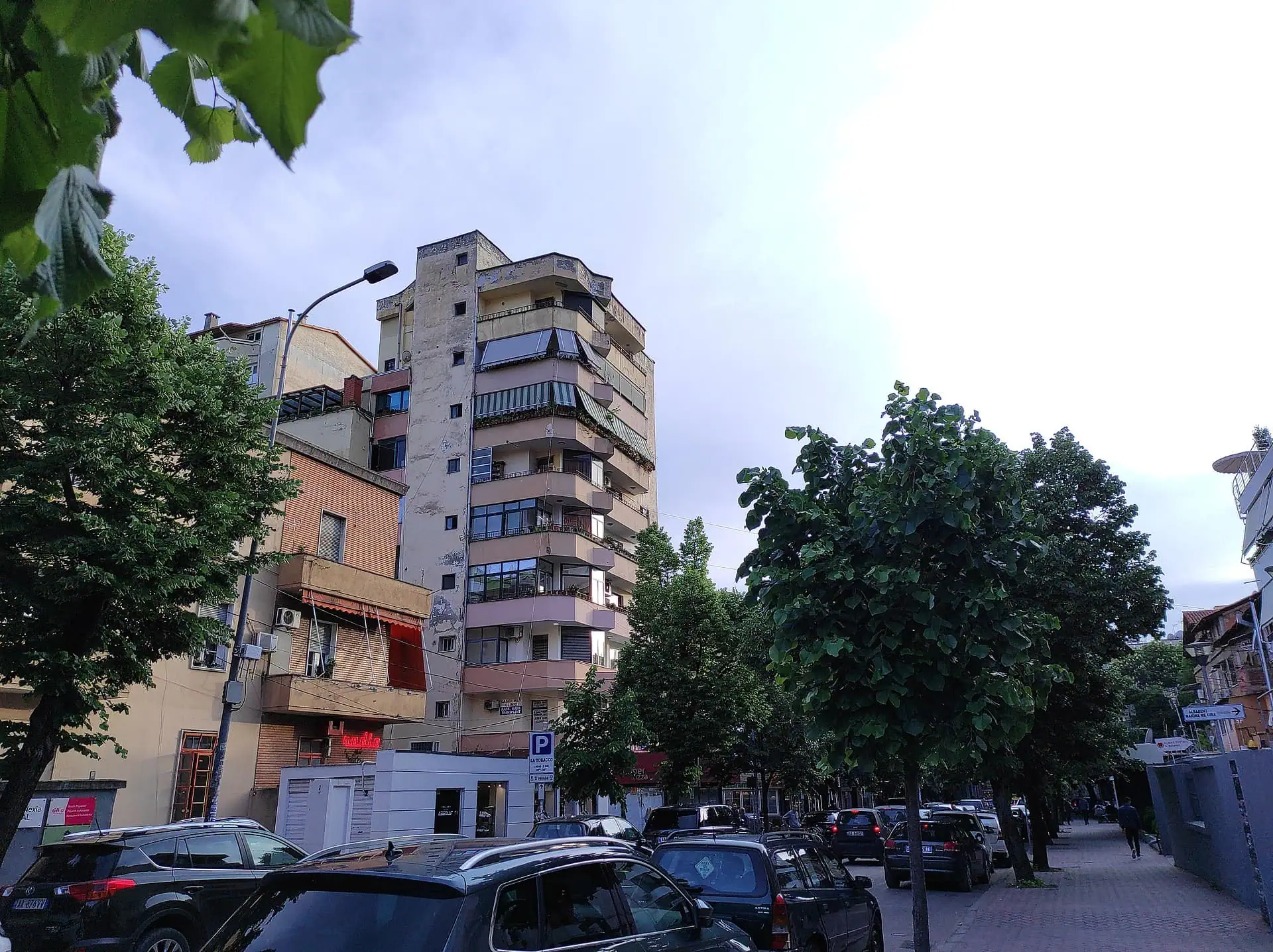 Tirana, Albânia: 14 coisas para ver na capital em 2026 12 Bairro Blloku: de zona proibida a coração da vida noturna