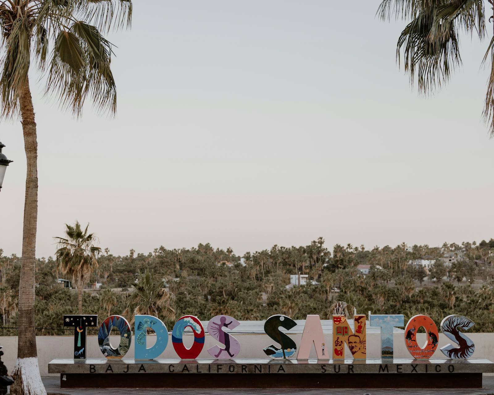 Baja California roadtrip: itinerář na 10 dní + velryby a pláže 4 Městečko Todos Santos