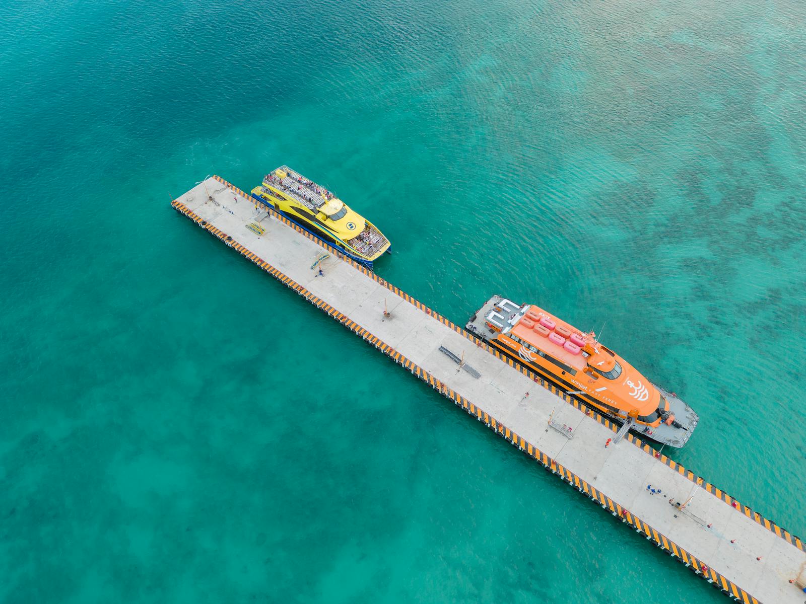 Cozumel, Mexic: 12 lucruri de făcut (scufundări și plaje) 2 Feribot spre Cozumel