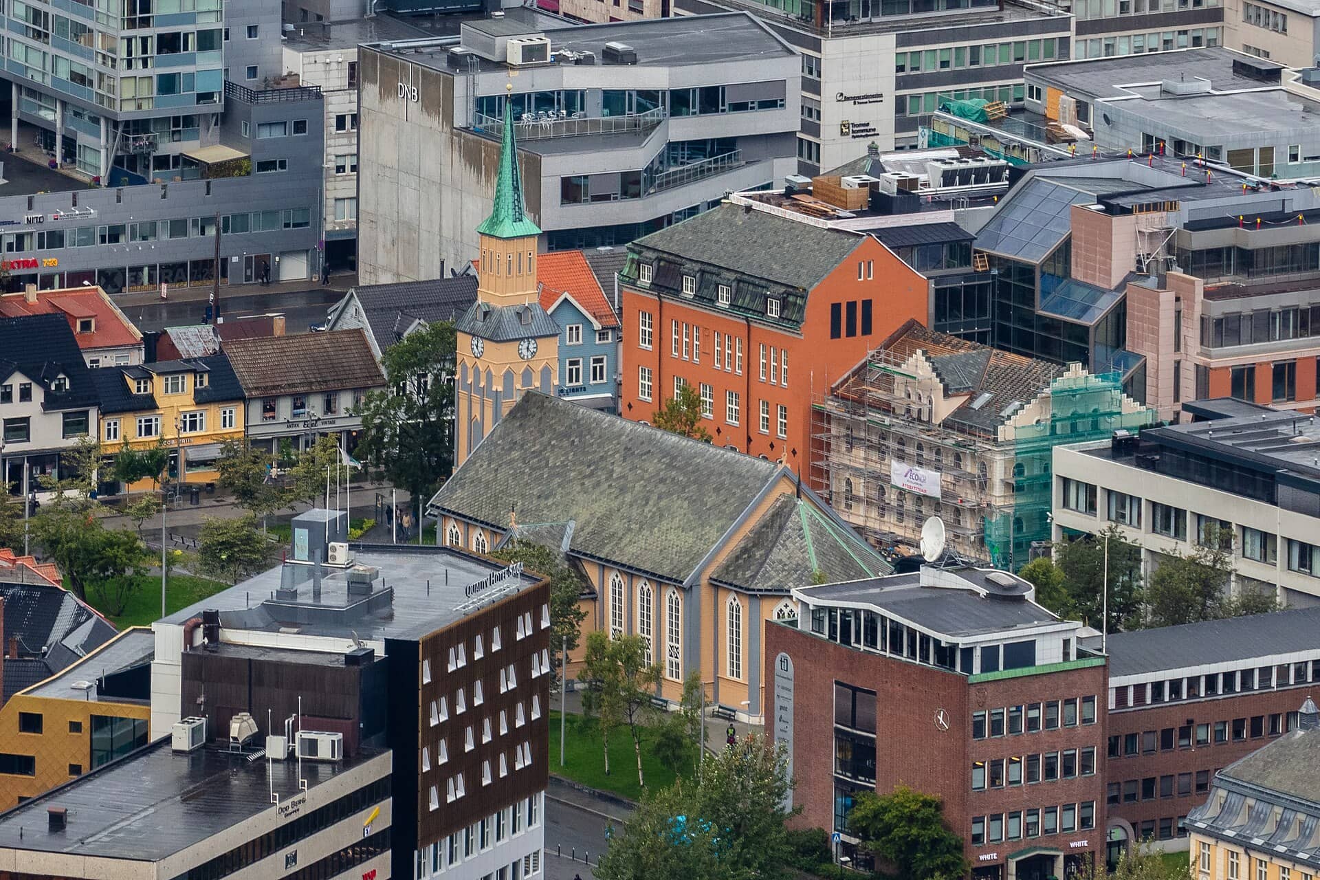 Tromsø, Nórsko: 8 tipov, čo vidieť a robiť v bráne do Arktídy 36 Kedy vyraziť do Tromsø