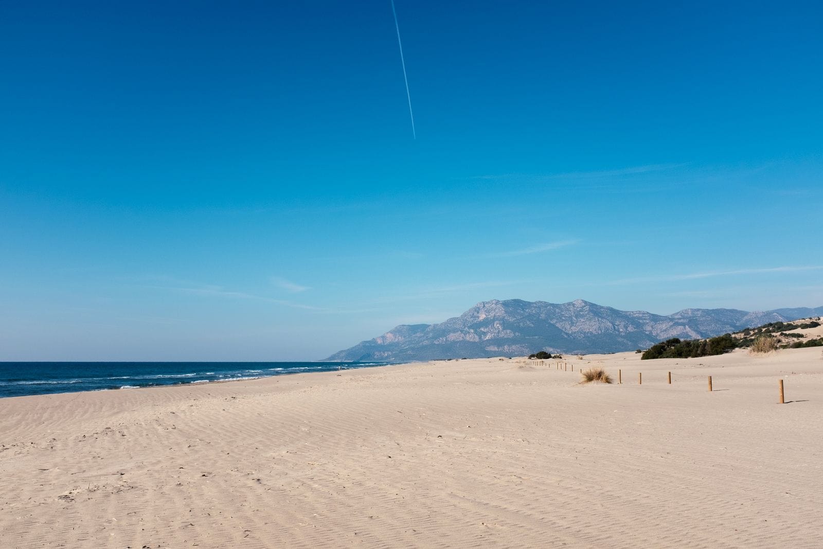 Cele mai frumoase plaje din Turcia: 12 sfaturi (Patara, İztuzu, Kaputaş) în 2026 3 Patara: optsprezece kilometri de sălbăticie