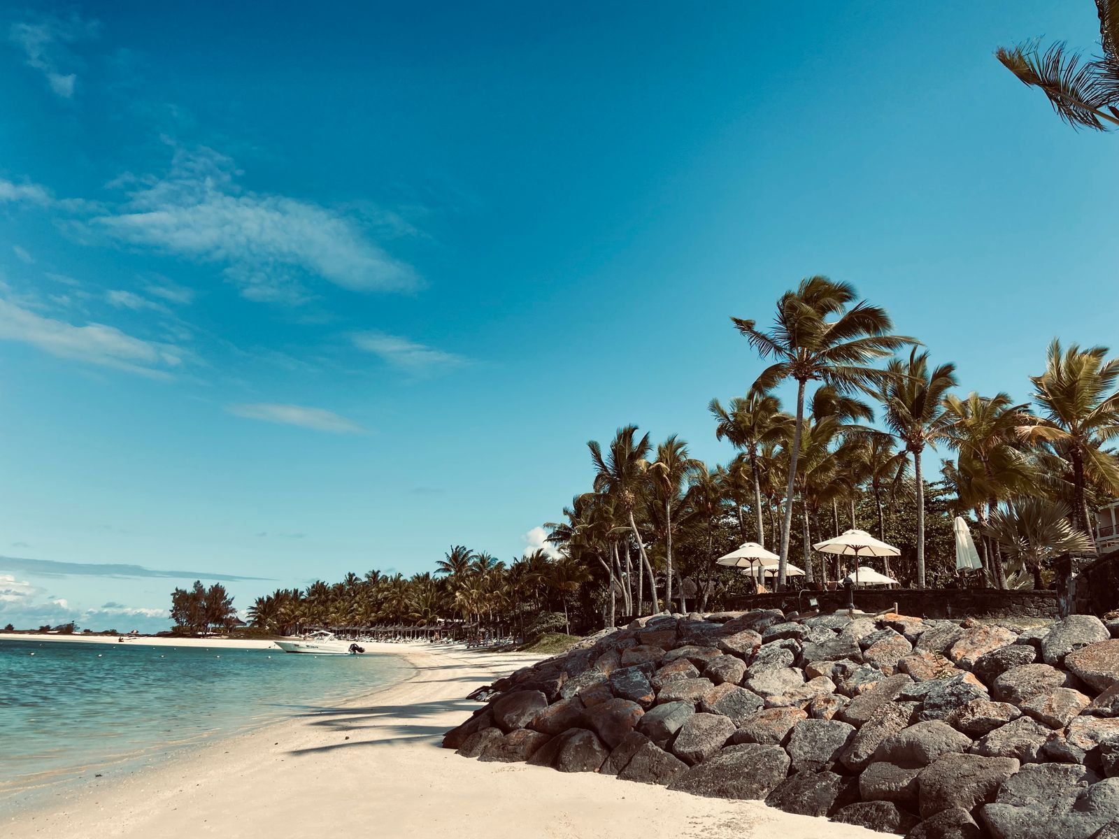 Maurício: viagem, 21 dicas do que ver e quando ir 2026 5 Praia de Belle Mare, na costa leste