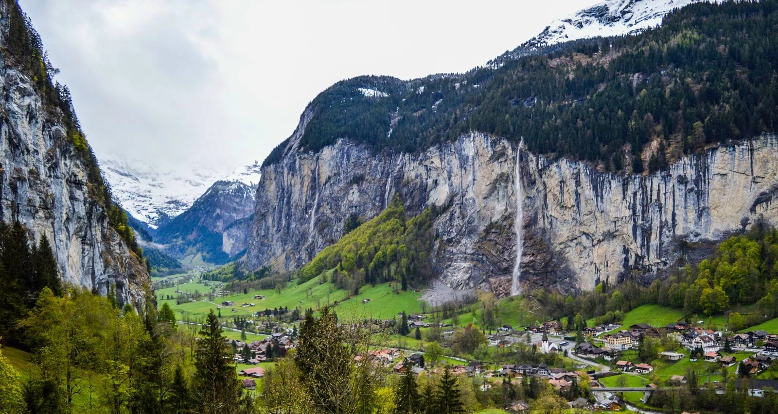 Lauterbrunnen, Svájc: 12 tipp, mit nézz meg a 72 vízesés völgyében 9 A 72 vízesés völgye és a stechelbergi túra