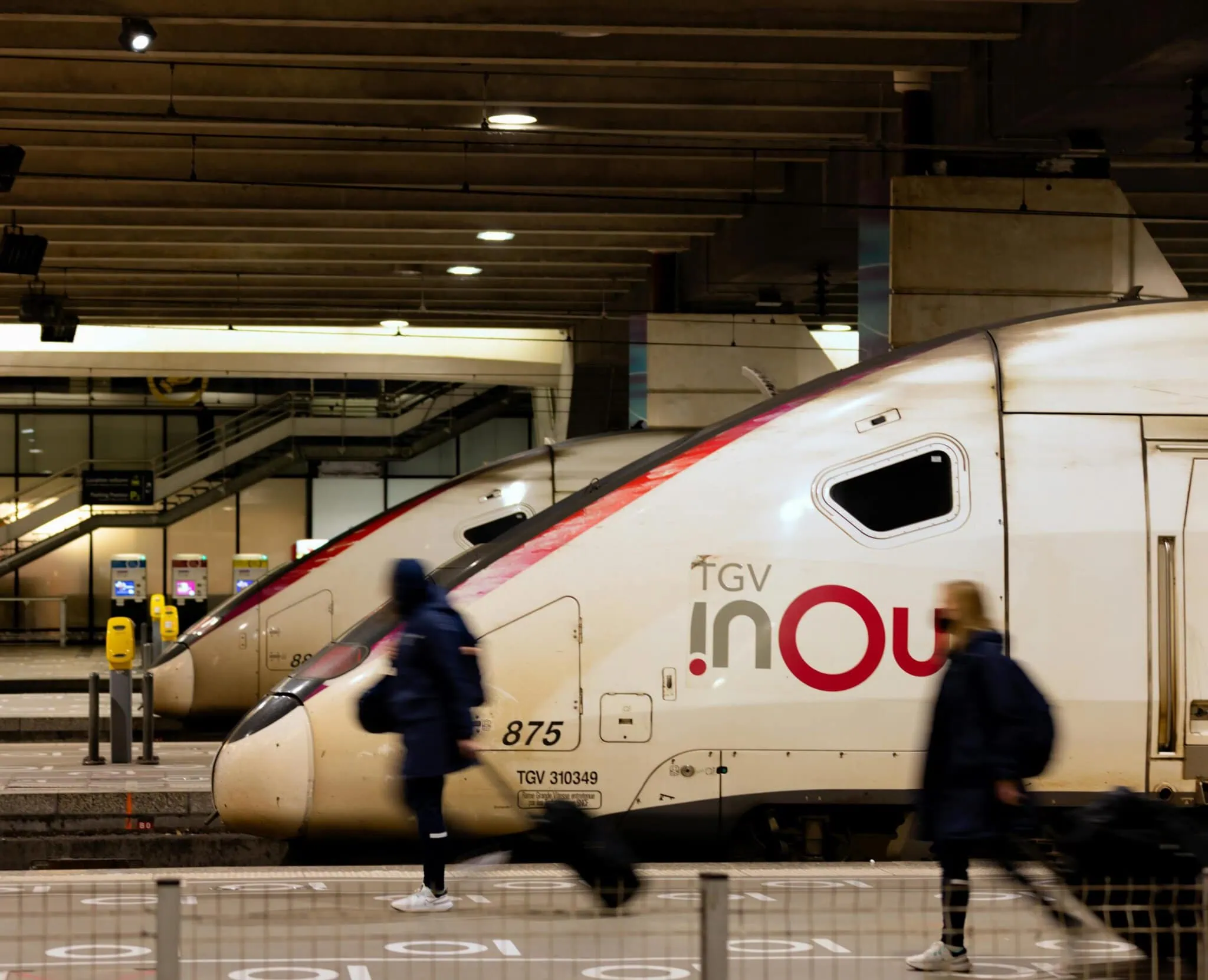 Wanneer naar Frankrijk: 12 dingen die je moet weten 7 Hogesnelheidstrein TGV inOui op een Frans station