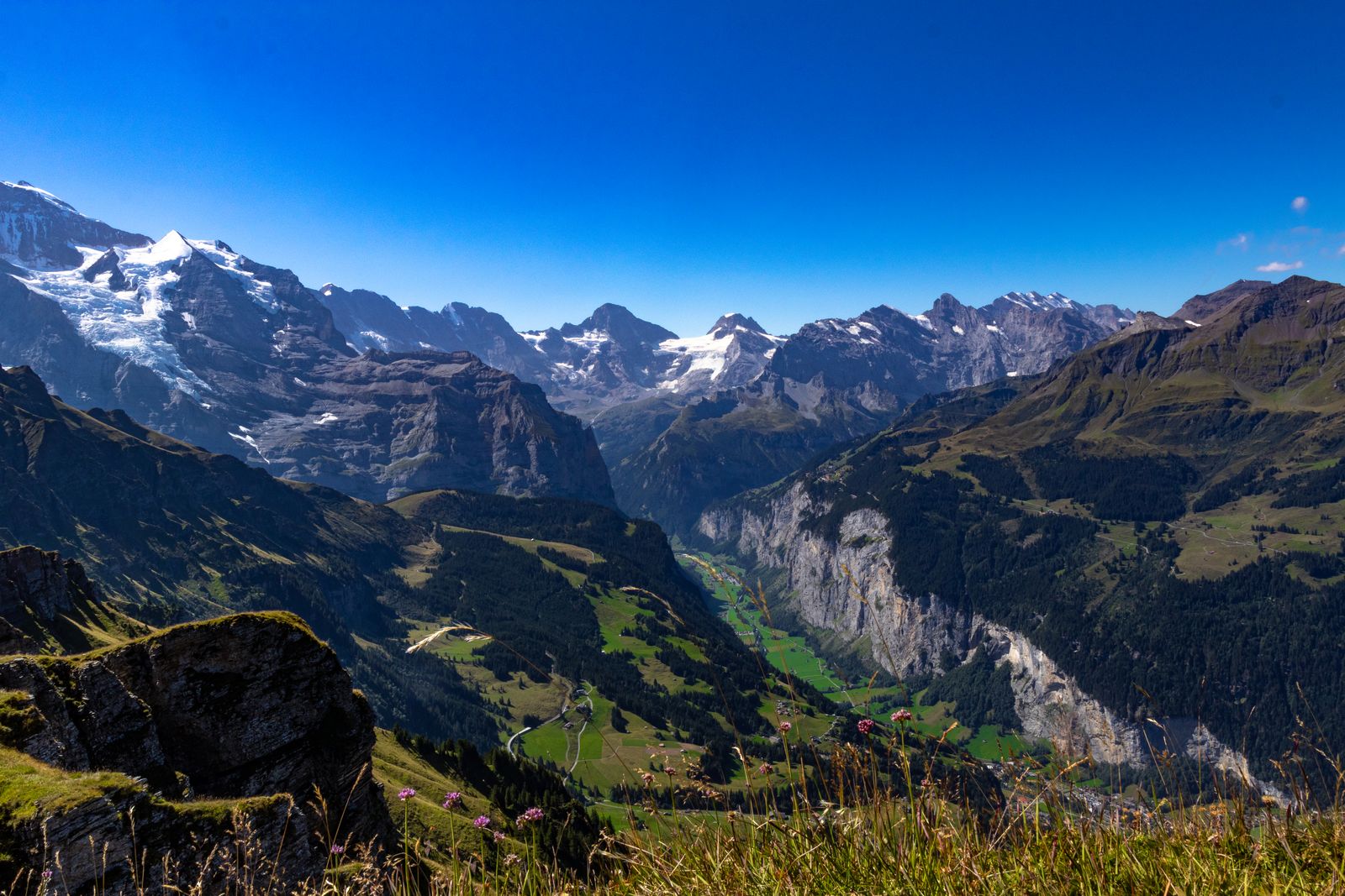 Lauterbrunnen: 12 tipů, co vidět v údolí 72 vodopádů 15 Via ferrata Mürren do Gimmelwaldu