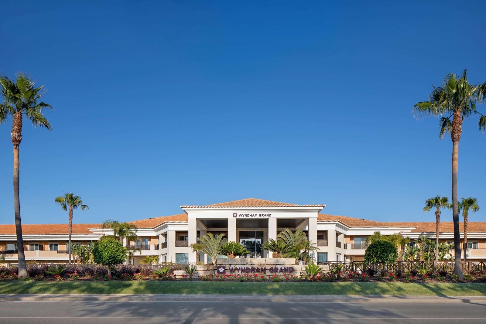 Luxusní resorty Algarve: 14 tipů na nejlepší 5* hotely 9 Hotel Wyndham Grand Algarve