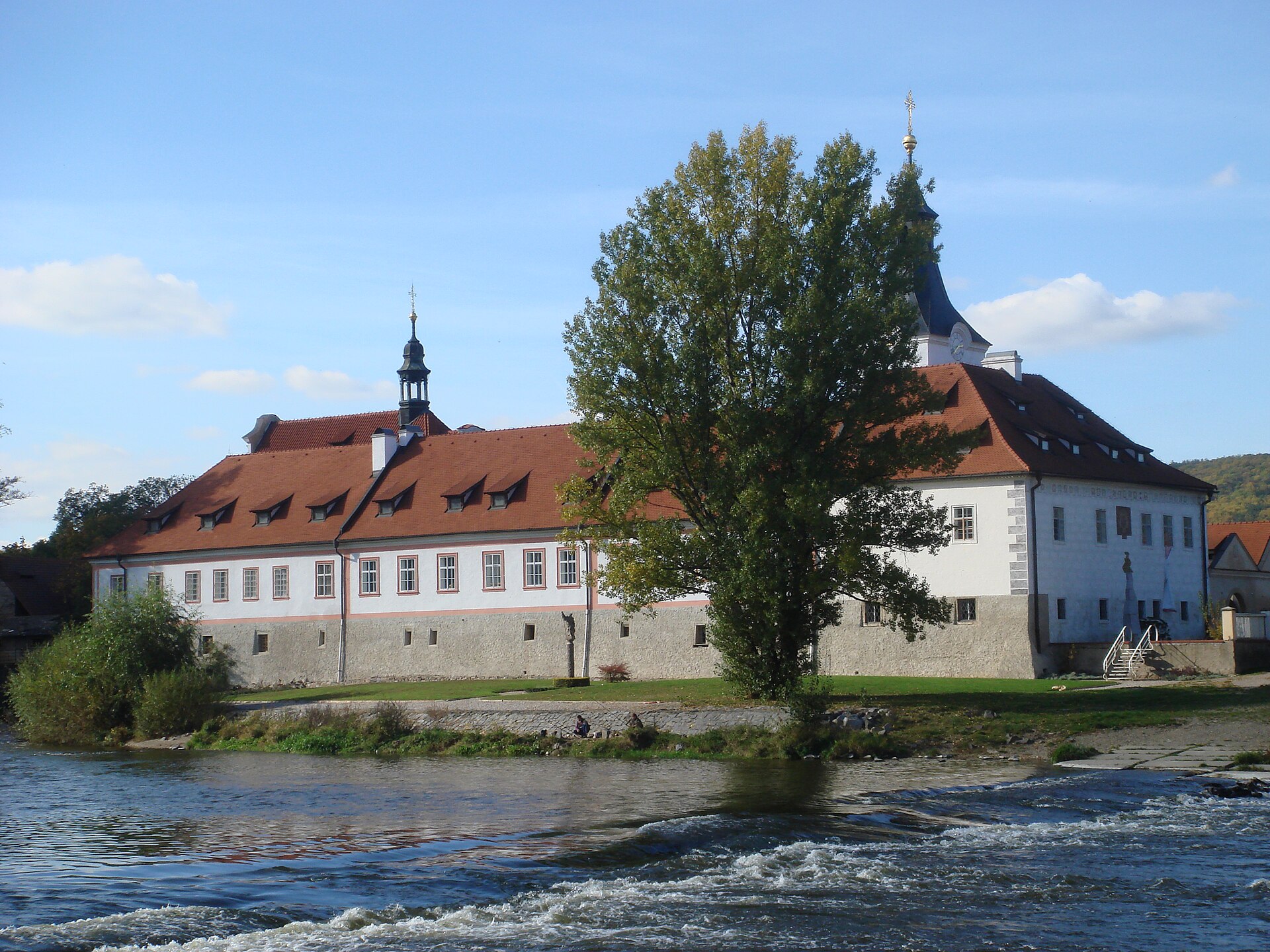 dobrichovice hero