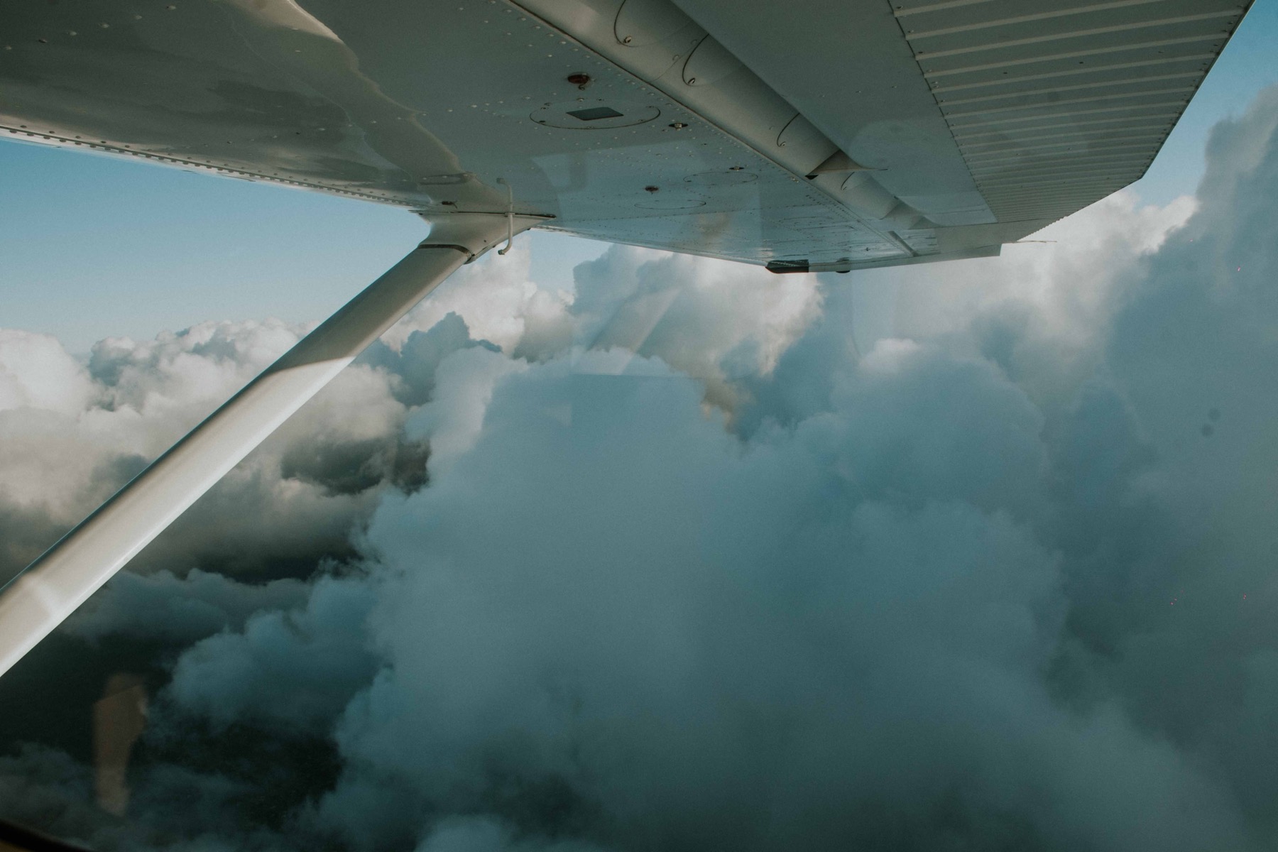 How to Travel to Estonia: Flights, Ferry & Driving in 2026 1 Flight over the Baltic Sea