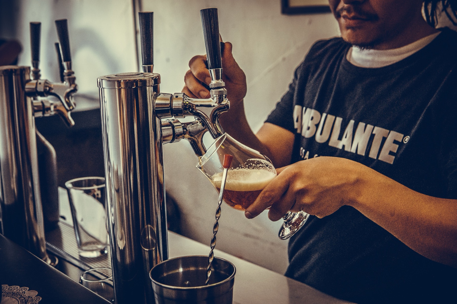 Essen in Tallinn (Estland): vom Michelin-Stern bis zum 6-Euro-Mittagessen 2026 16 Bier-Taproom mit Craft-Bieren