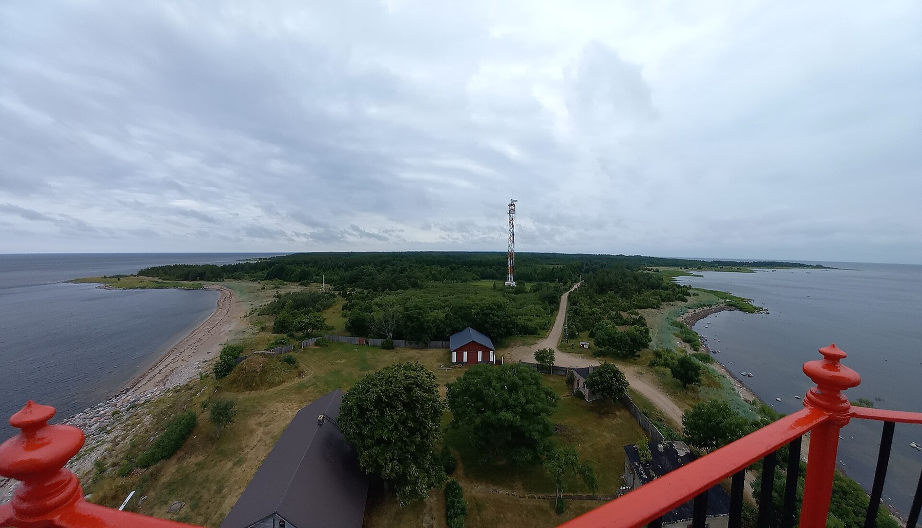 Pärnu, Estonia: 12 lucruri de văzut în capitala de vară 2026 21 Insula Kihnu, excursie din Pärnu