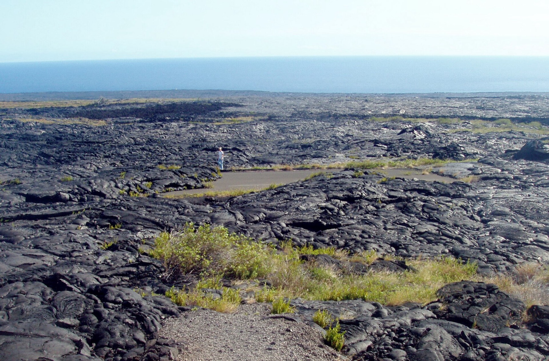 Hawai'i Volcanoes National Park: Průvodce 11 Chain of Craters Road, silnice pohlcená lávou u oceánu