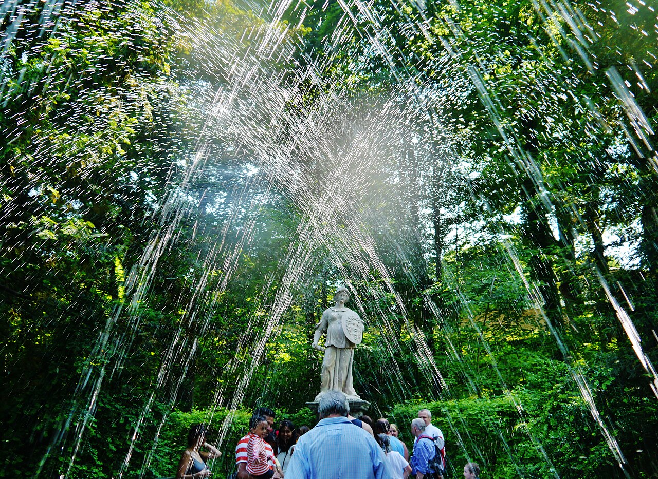 Sound of Music: 11 filminspelningsplatser i Salzburg, Österrike 2026 6 Trickfontänerna i slottsparken Hellbrunn