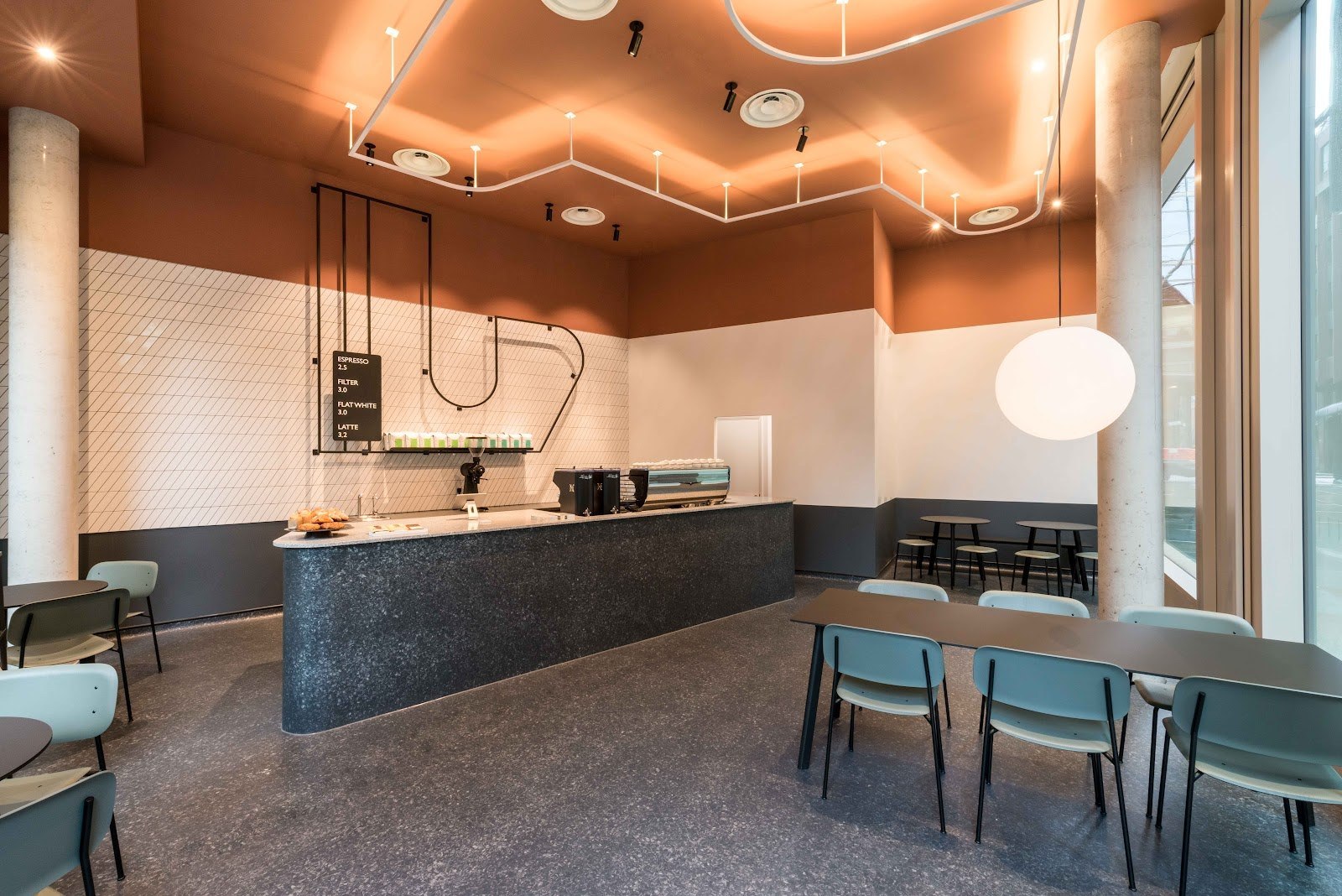 Cele mai bune cafenele din Londra: 18 recomandări pentru cafea de specialitate în 2026 13 Cafeneaua Formative Coffee din Londra