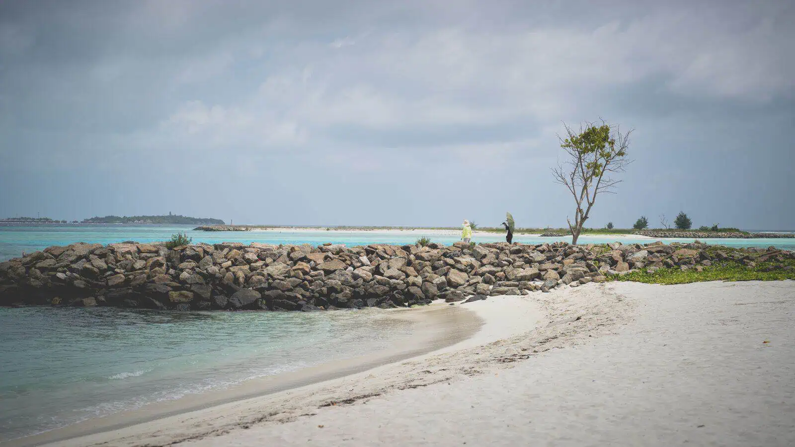 Maafushi na Malediwach: 15 pomysłów, co robić + gdzie spać w 2026 2 Kiedy jechać na Maafushi