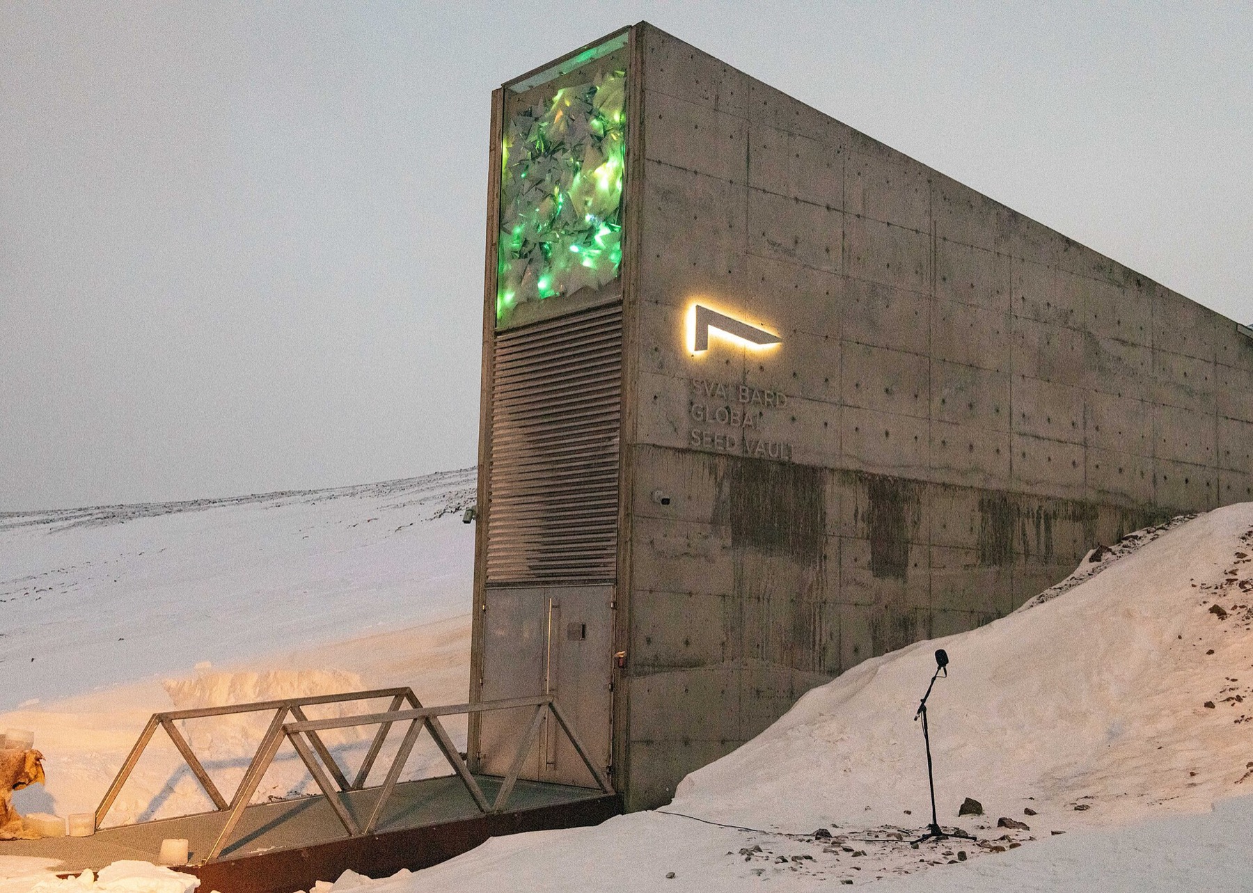 Longyearbyen, Svalbard: 12 Things to See in the World's Northernmost Town 13 Portal of the global seed vault above the airport