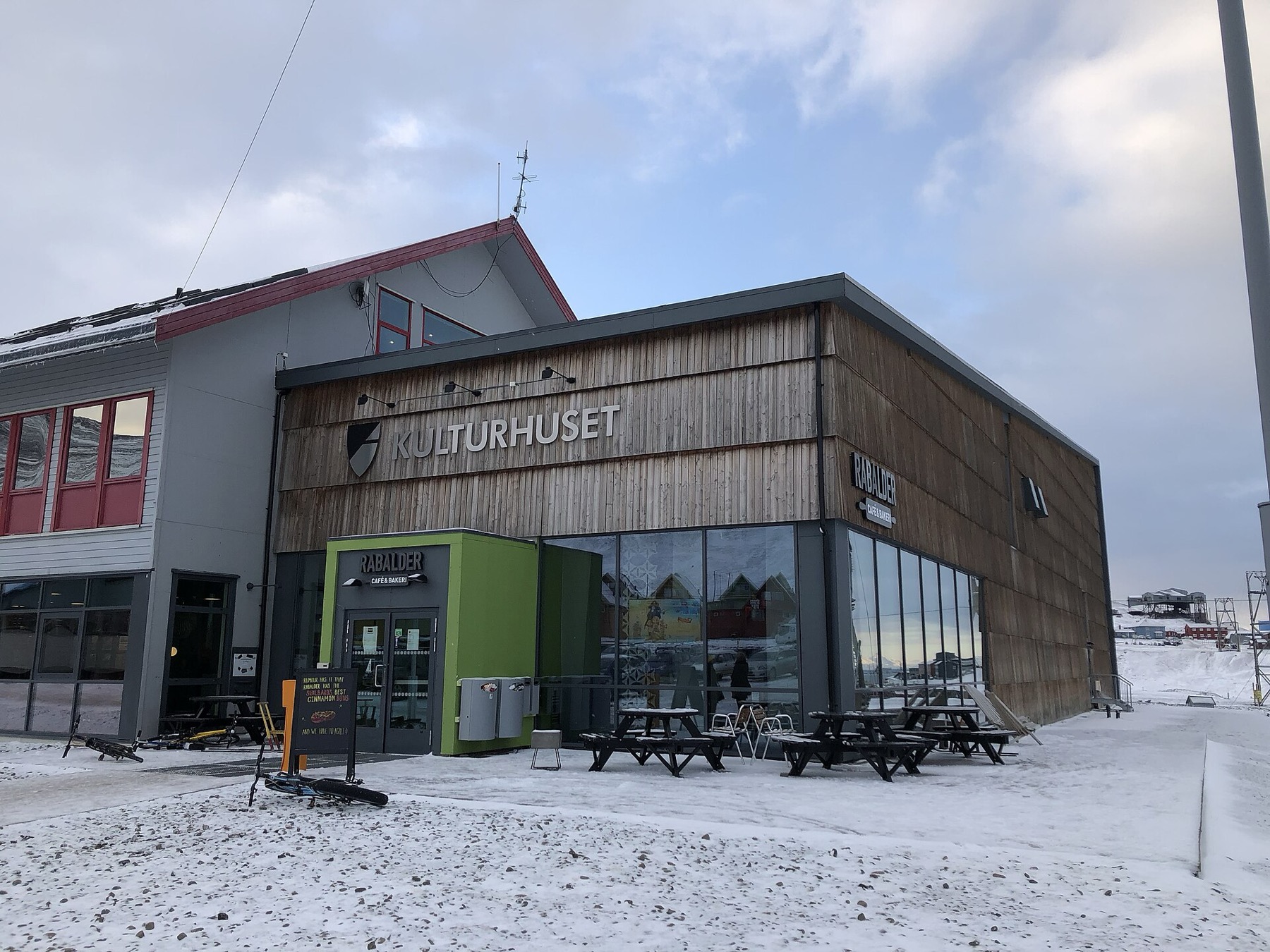 Longyearbyen, Svalbard: 12 Things to See in the World's Northernmost Town 16 Cultural house with the Kunsthall Svalbard gallery