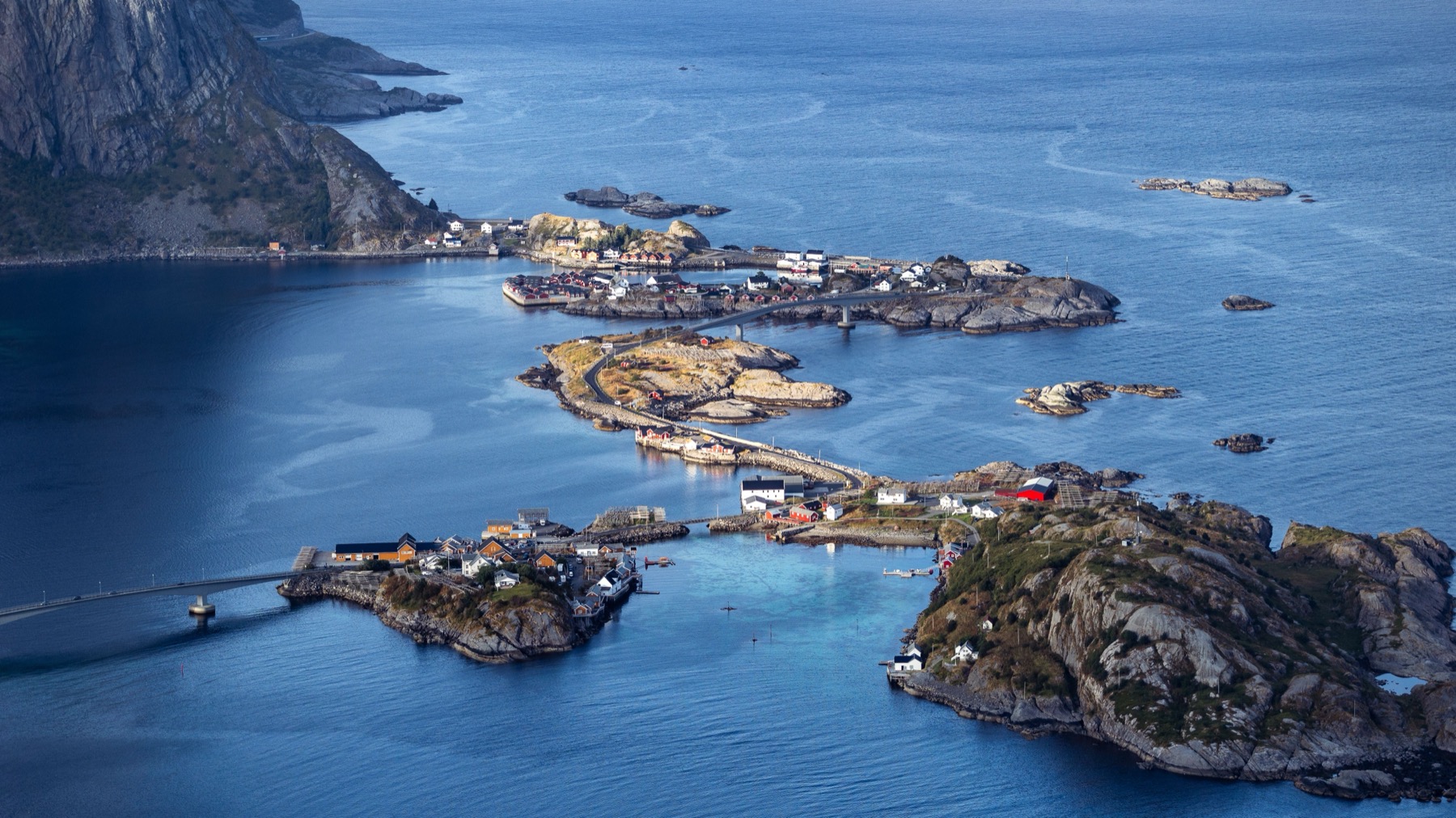 Norway Motorhome: Wild Camping, Campsites and Rules for 2026 5 The Lofoten Islands regulate overnight motorhome parking most strictly
