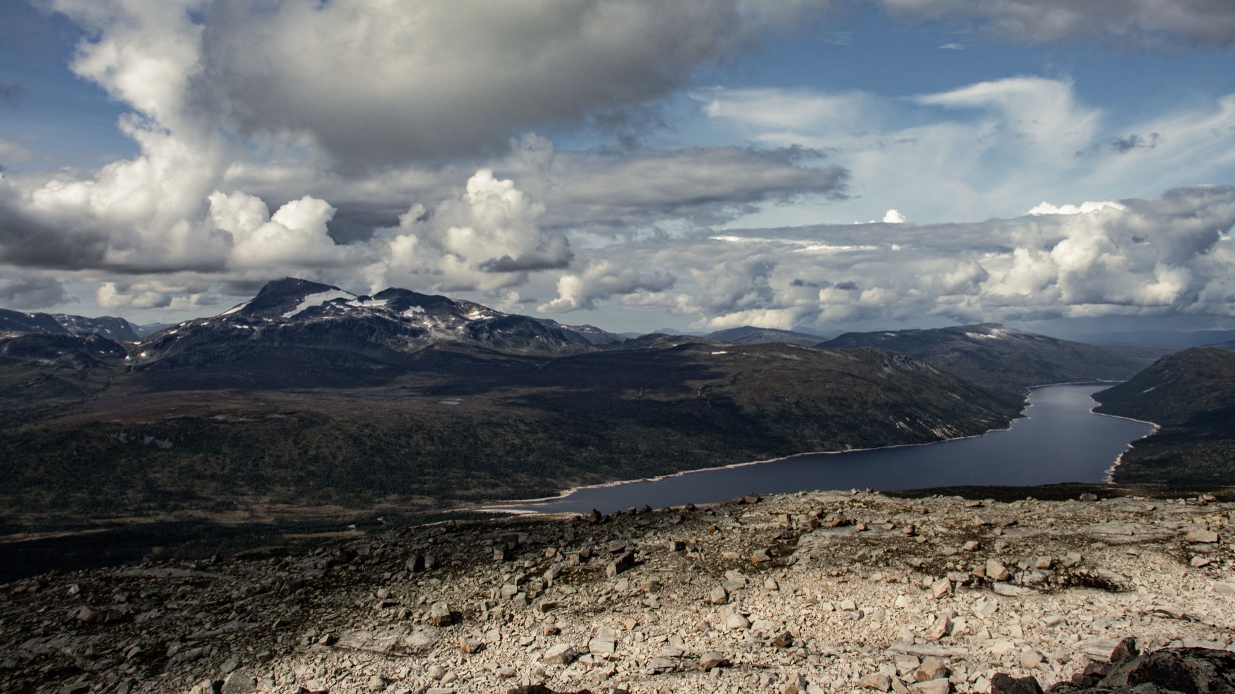 Fishing in Norway: Rules, Export Quotas and Licenses in 2026 8 Mountain lakes: license via inatur.no