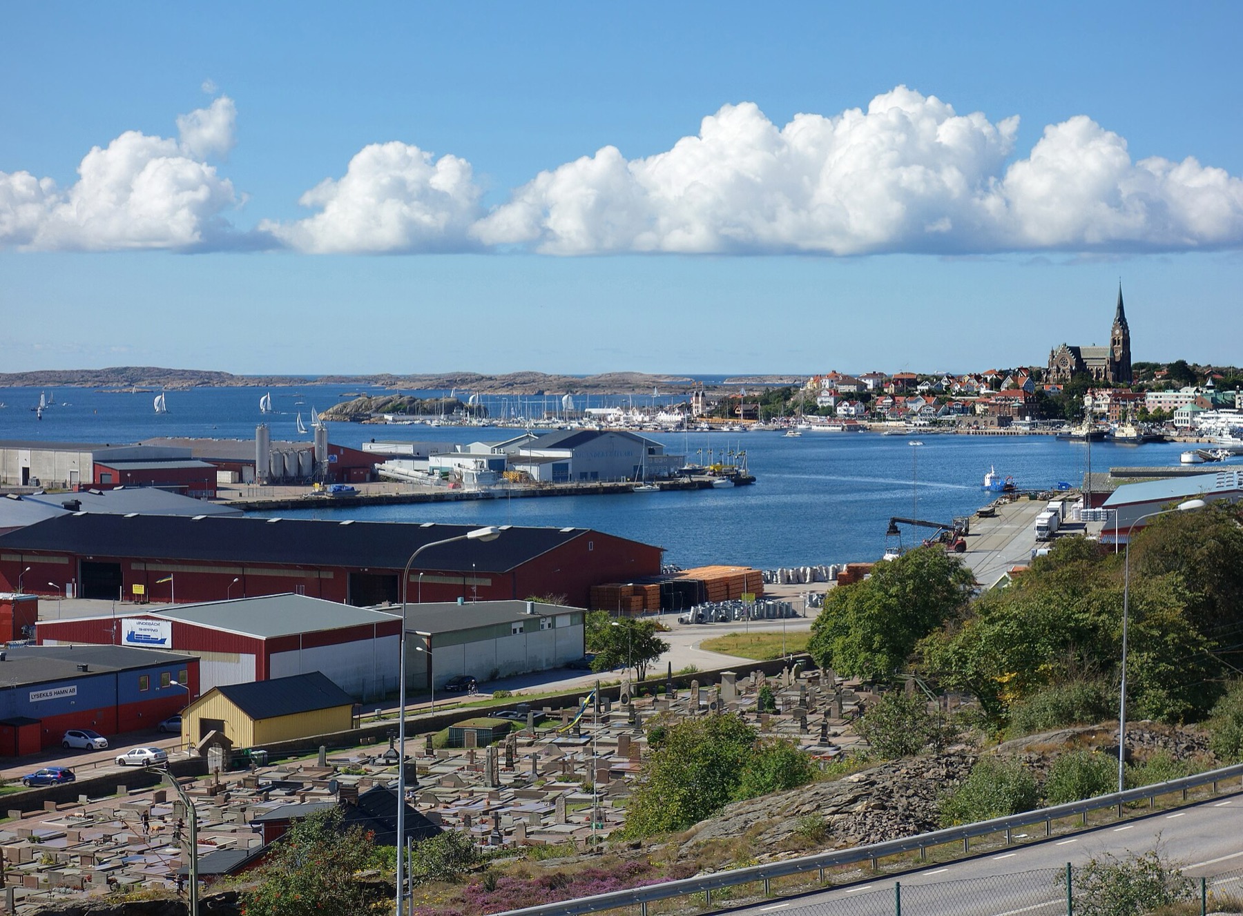 Bohuslän Suecia y Fjällbacka: 16 planes en la costa oeste 2026 11 Ciudad portuaria de Lysekil
