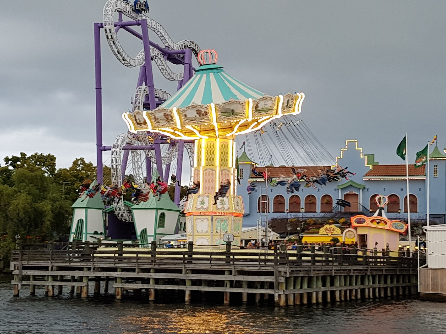 Djurgården em Estocolmo, Suécia: 15 dicas do que ver na ilha dos museus em 2026 11 Parque de diversões Gröna Lund