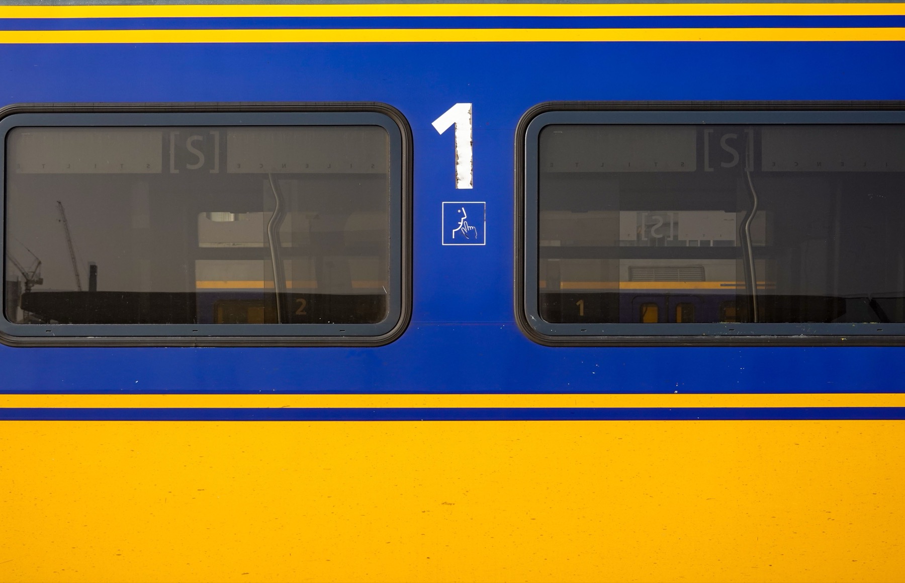 Sweden by Train 2026: Night Routes, Prices & Scenic Lines 6 Train interior with reserved seats