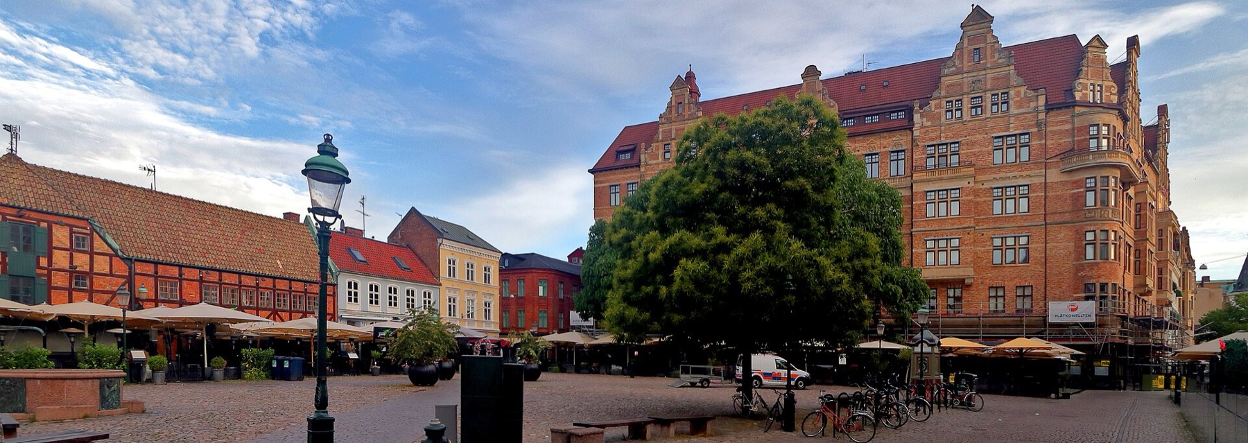 Ystad w Szwecji i Skania: 18 pomysłów na południe Szwecji w 2026 8 Plac Lilla Torg w Malmö