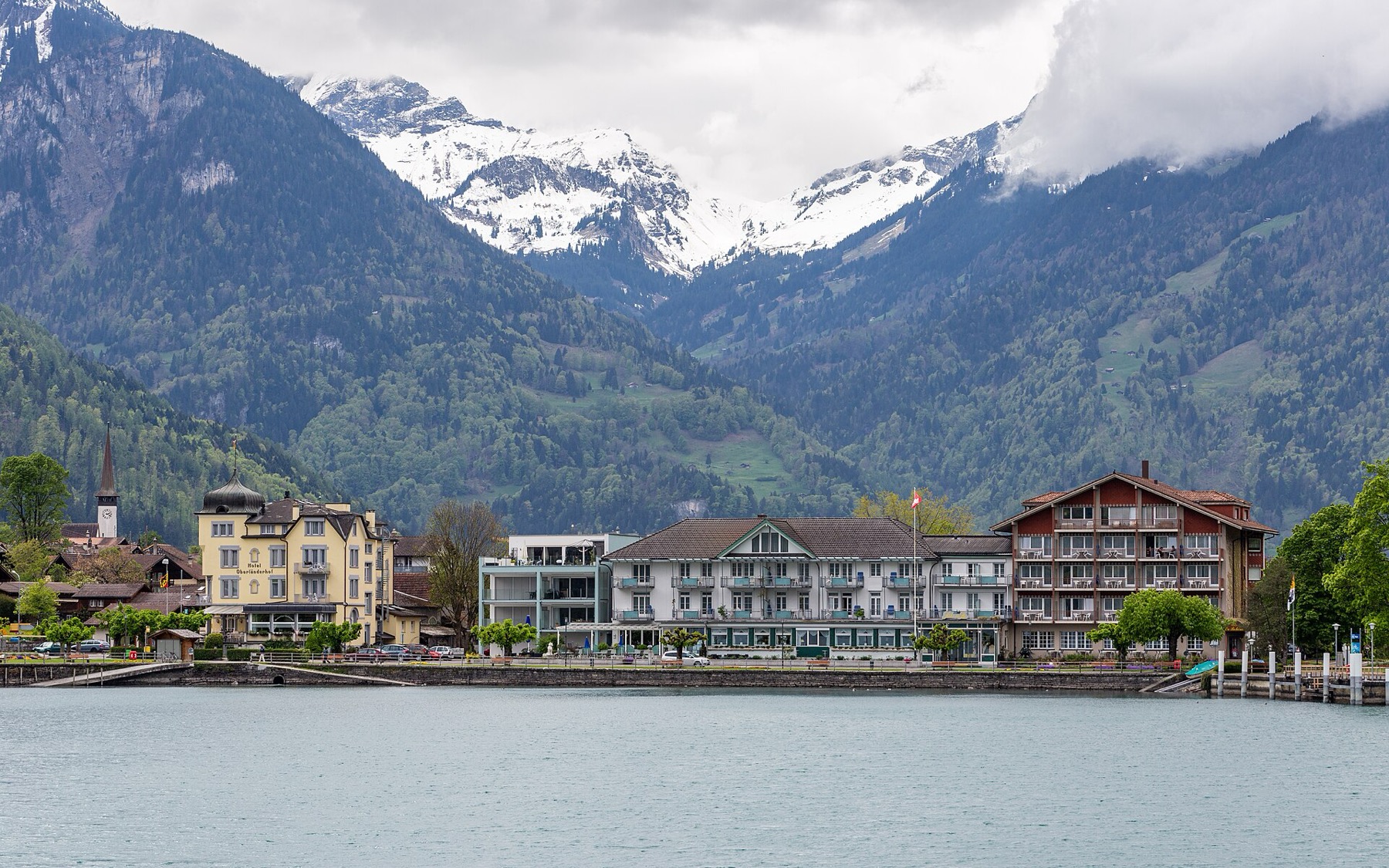Bönigen, Switzerland: 24 Things to Do at Lake Brienz 2026 3 Waterfront in Bönigen on Lake Brienz
