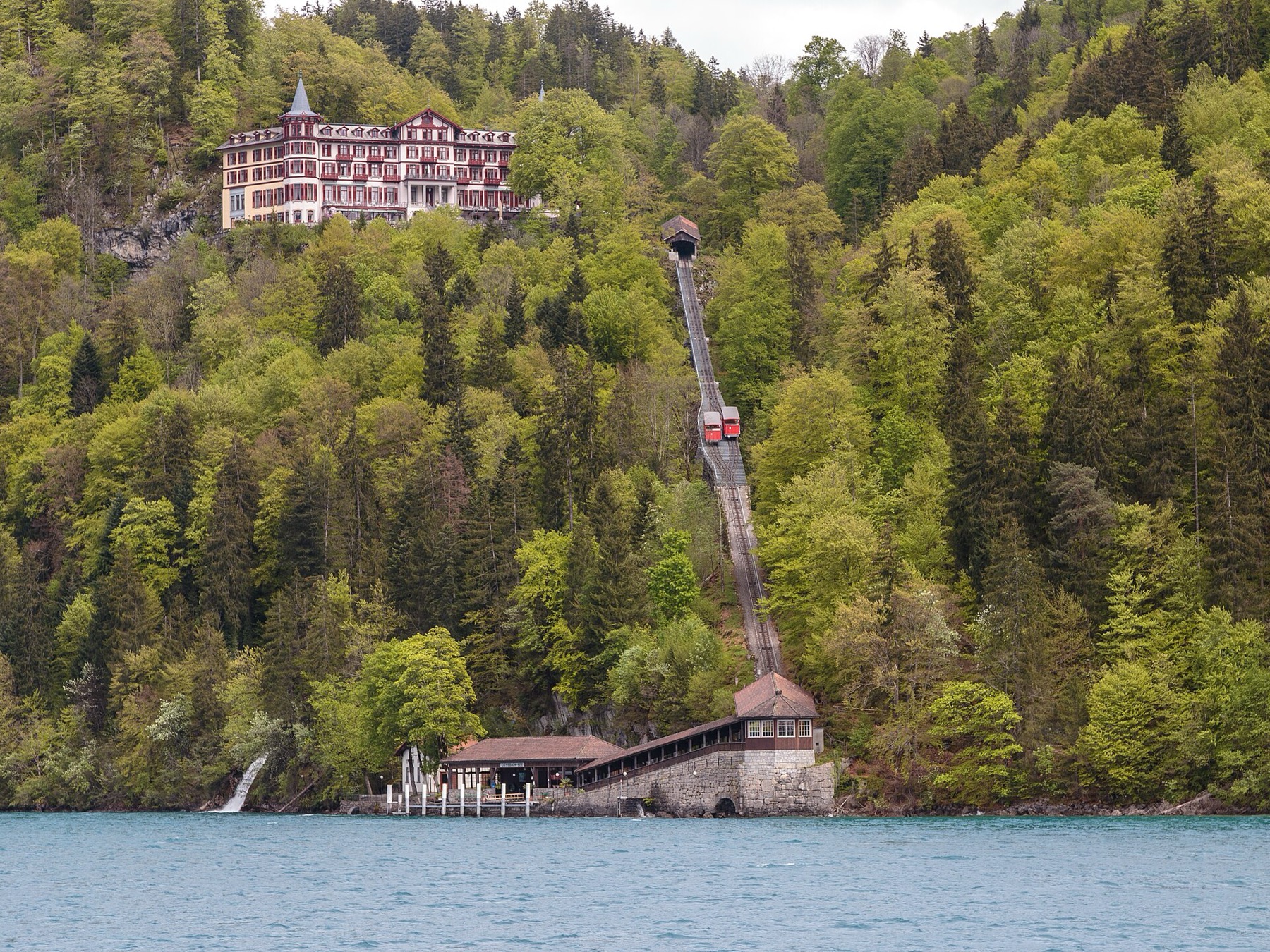 Bönigen, Switzerland: 24 Things to Do at Lake Brienz 2026 29 Grandhotel Giessbach and the historic funicular