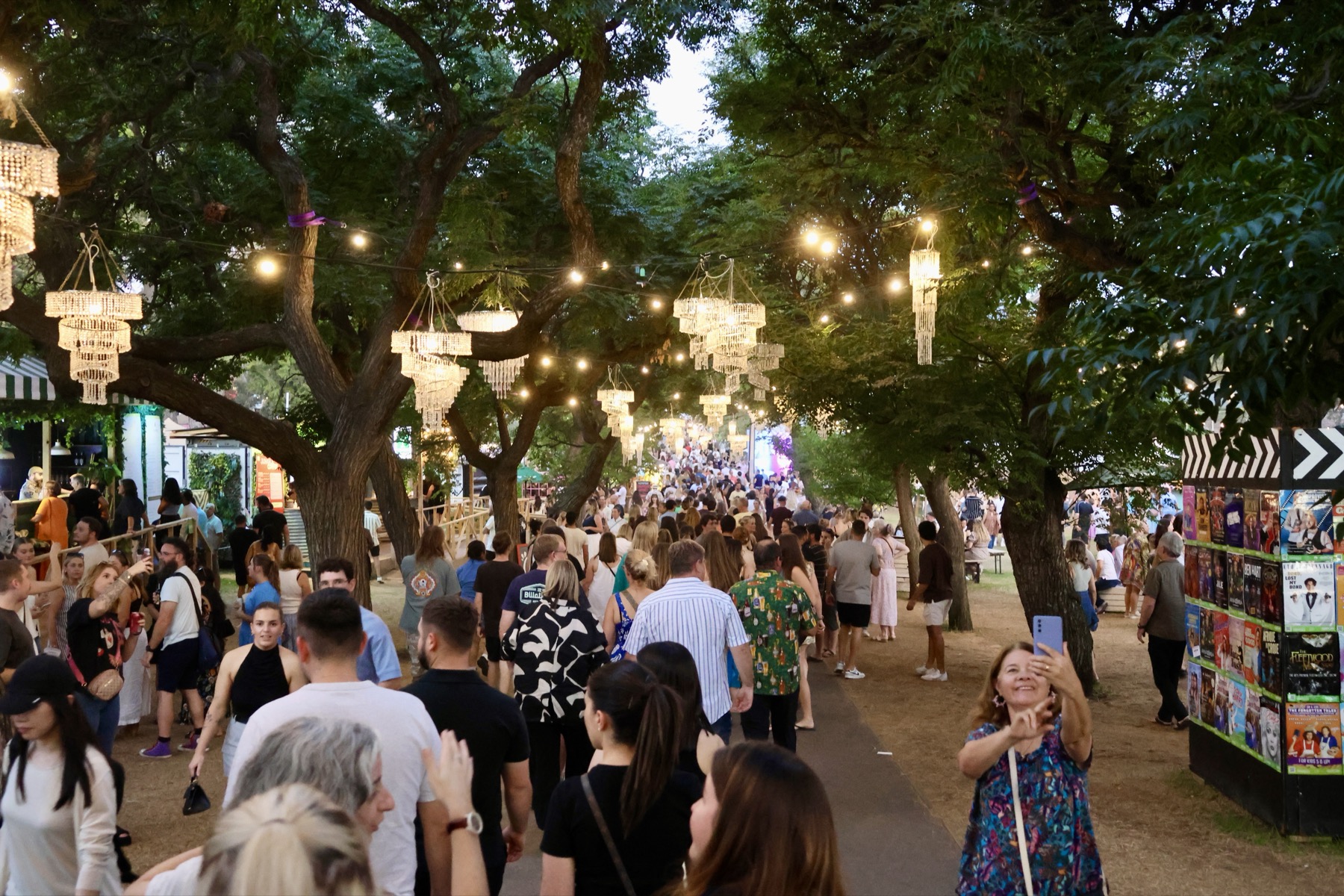 Festivalový areál Gluttony během Adelaide Fringe