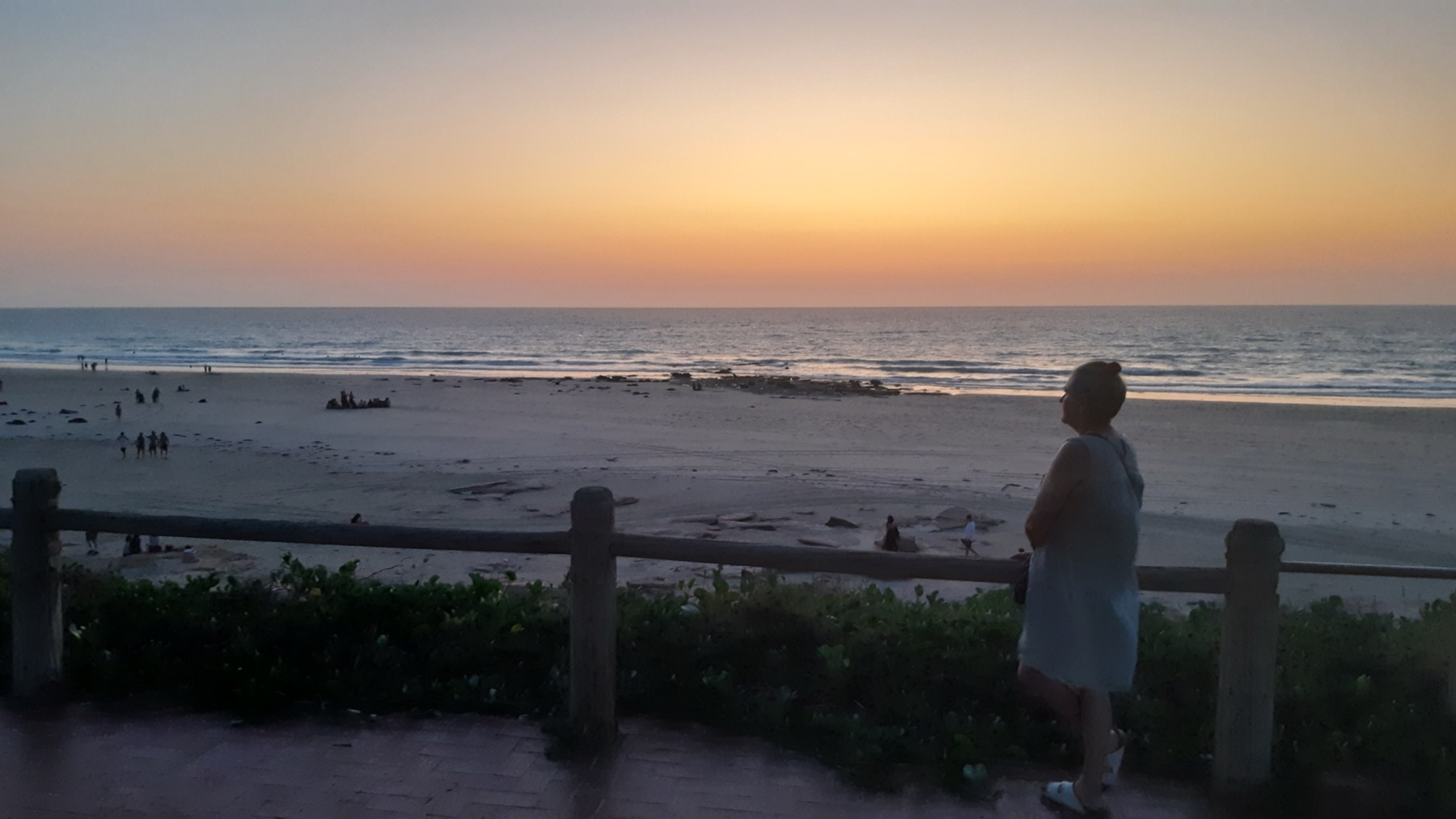 Austrália 2026: 30 lugares mais lindos + dicas práticas 33 Entardecer em Cable Beach, em Broome