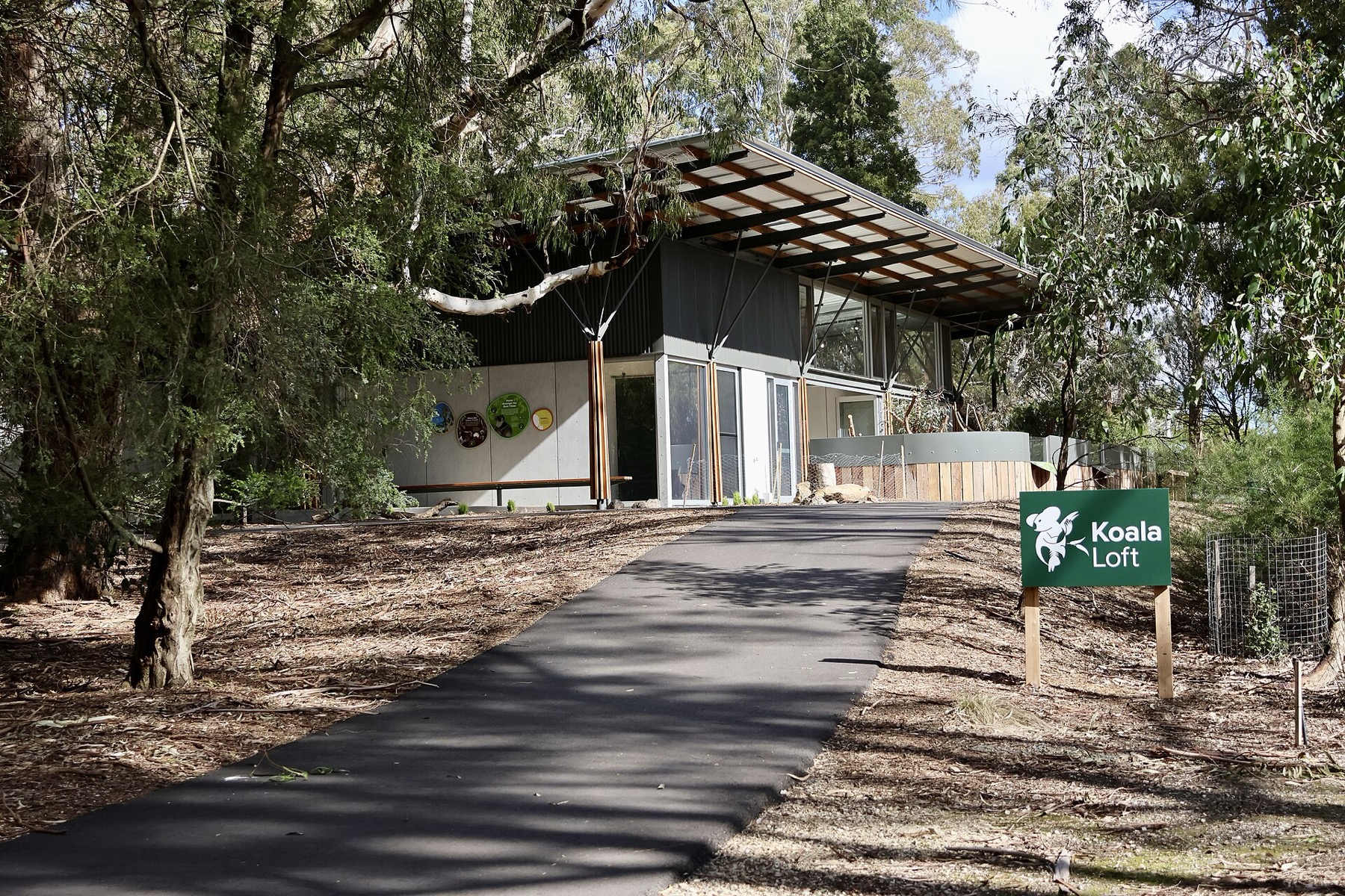 Areál Koala Loft v Cleland Wildlife Park