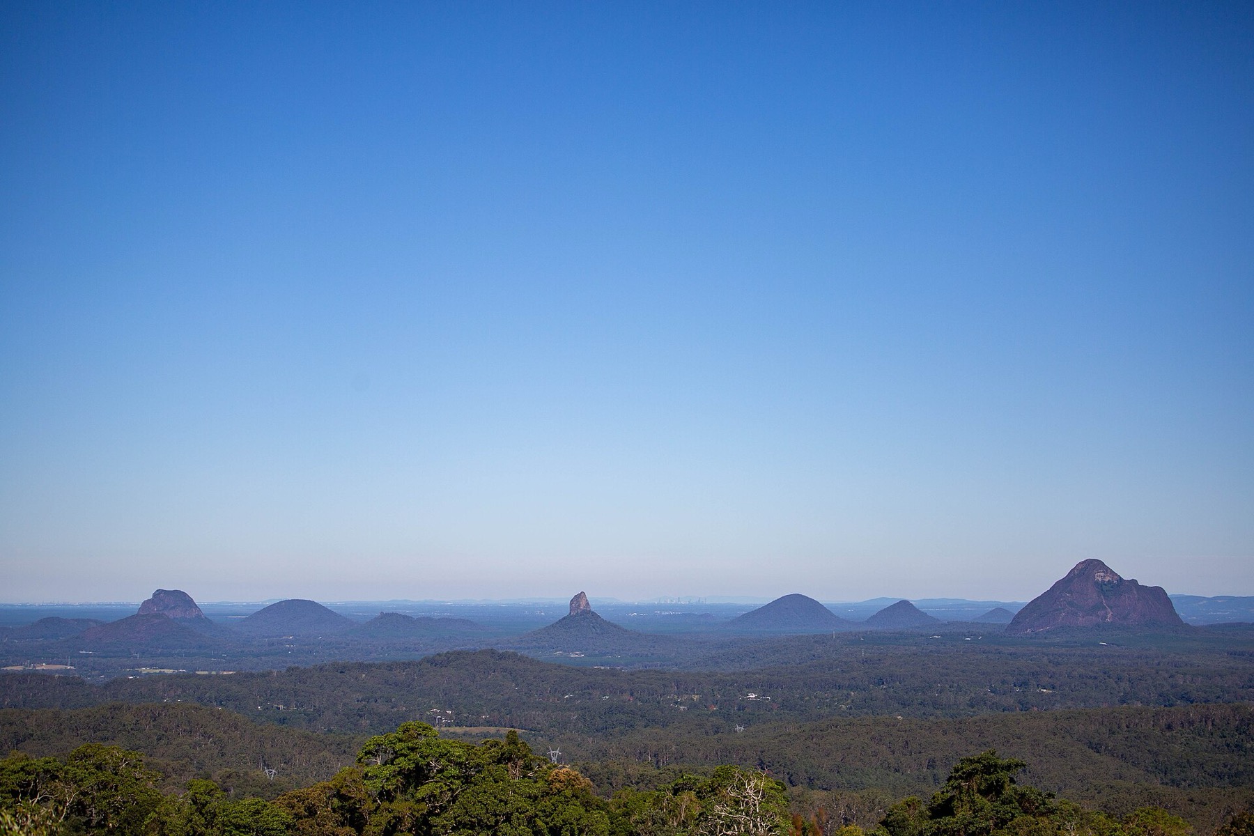 Brisbane, Austrália 2026: 20 dicas do que ver e fazer 22 Picos vulcânicos das Glass House Mountains