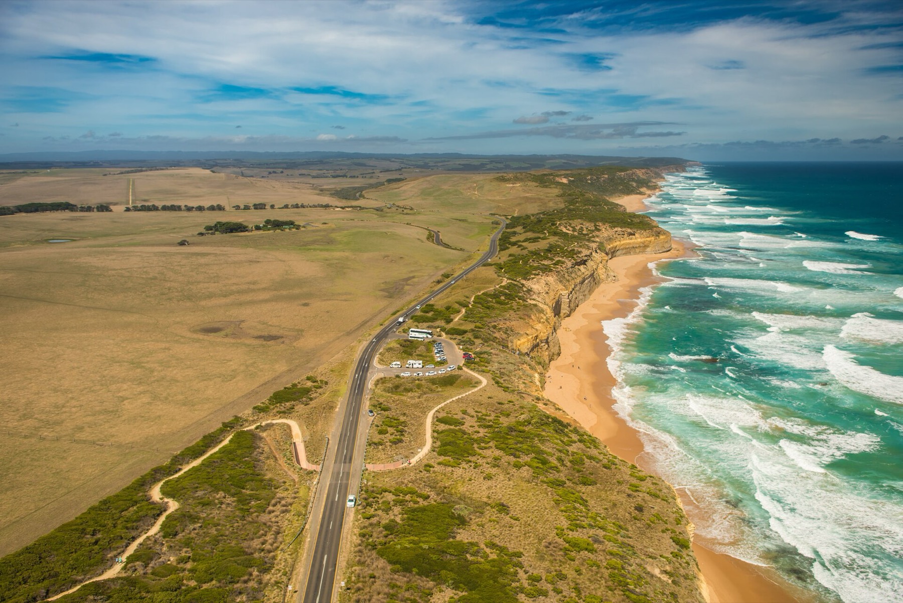 Great Ocean Road, Austrálie: 14 zastávek a itinerář na 2 dny 24 Pobřeží Victorie v létě