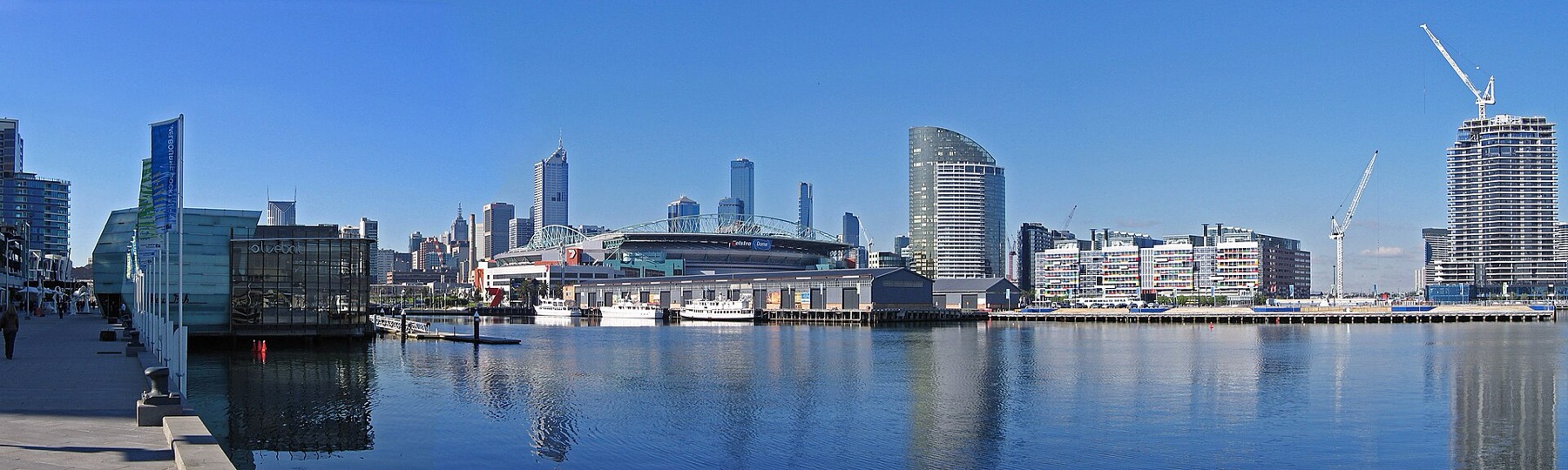 Melbourne Australien: 10 Viertel & Hotels zum Übernachten 5 Moderne Hafenlandschaft in den Docklands