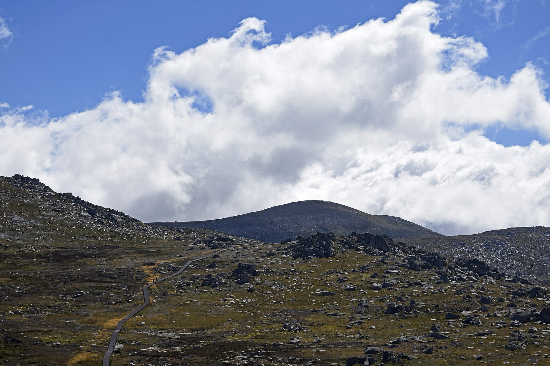 Mount Kosciuszko 2026: Besteigung des höchsten Bergs Australiens 1 Mount Kosciuszko vom Aussichtspunkt