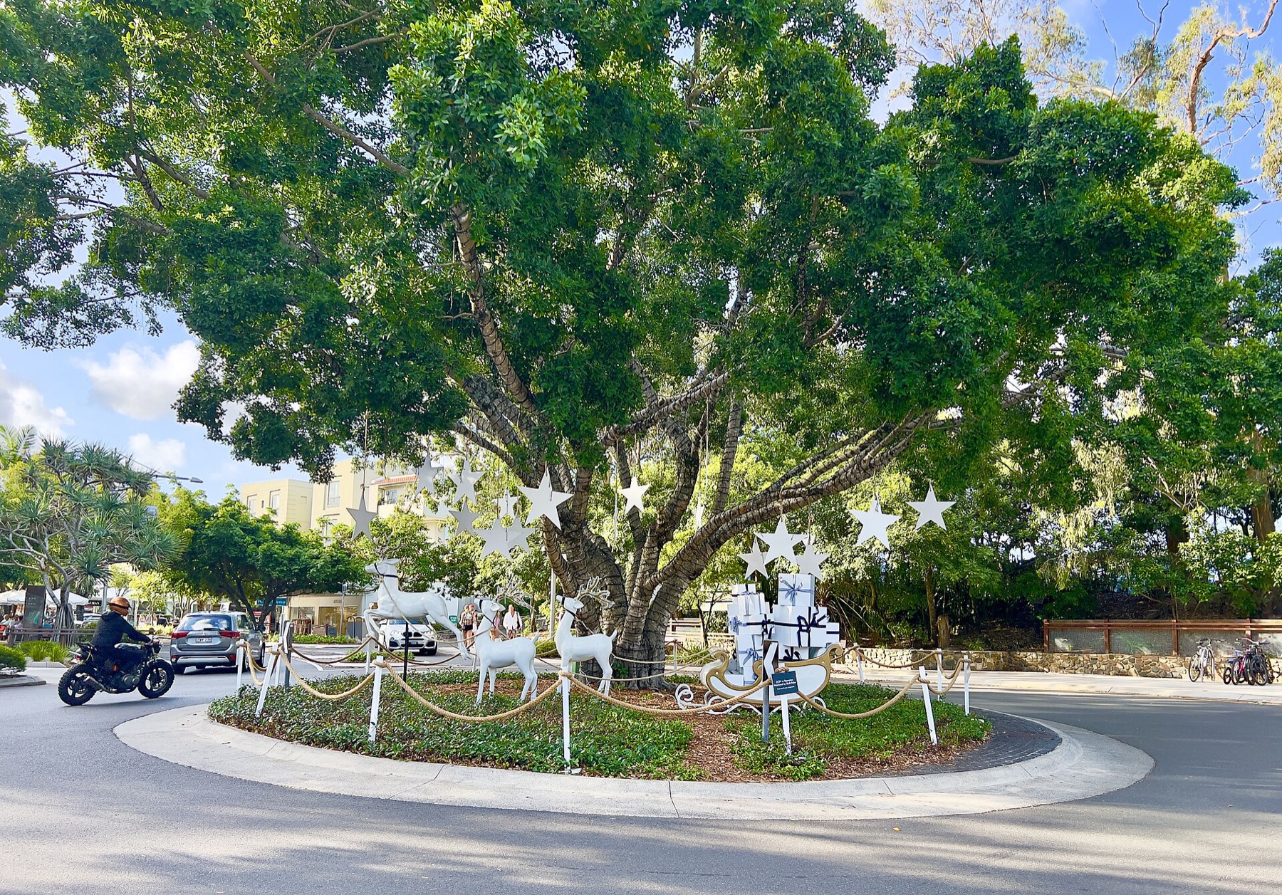 Noosa a Sunshine Coast: 14 tipů, co vidět a na co si dát pozor 6 Hastings Street v Noose