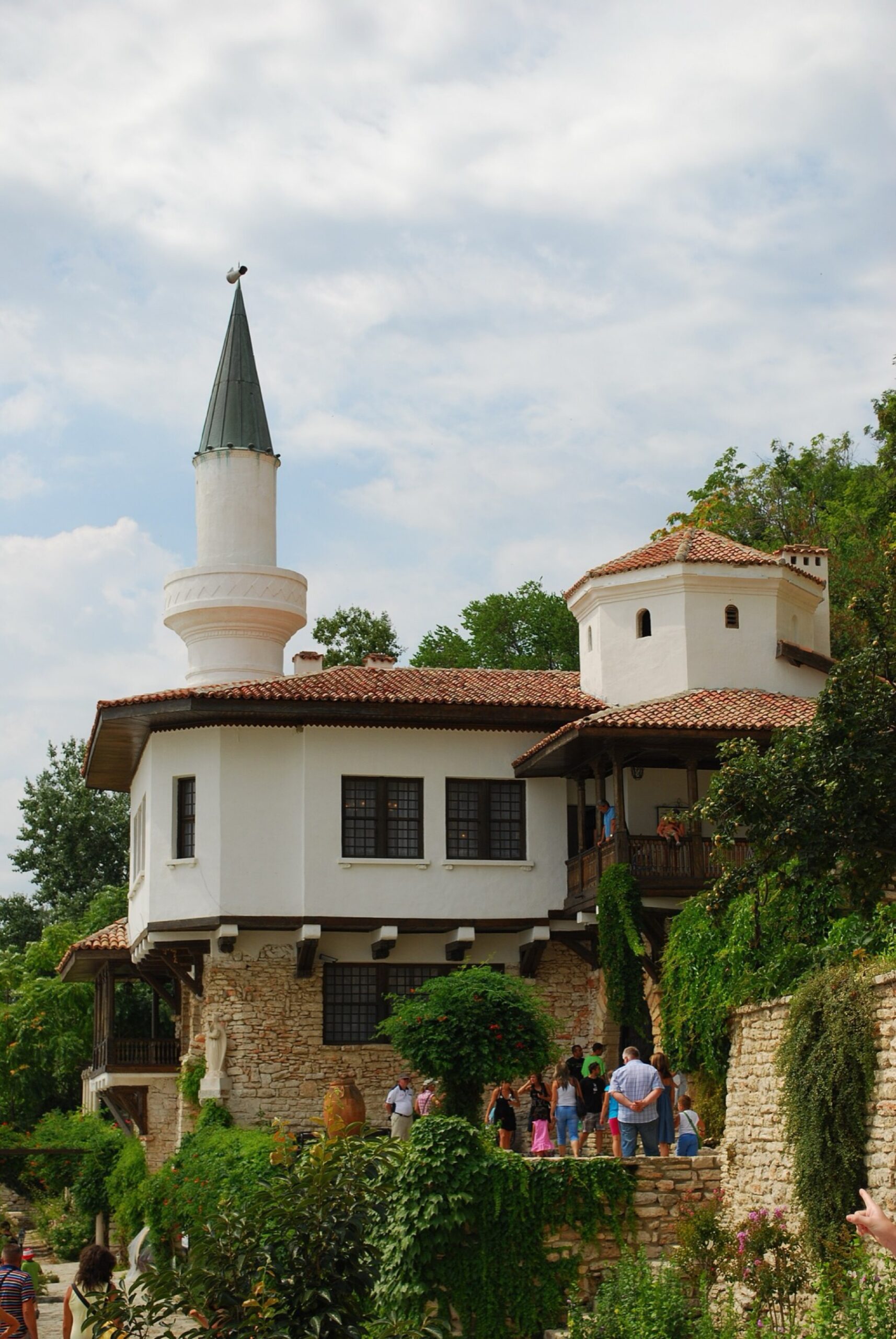 Holiday in Bulgaria 2026: 30 Most Beautiful Places + Practical Tips 5 Palace of Romanian Queen Marie and the botanical garden in Balchik
