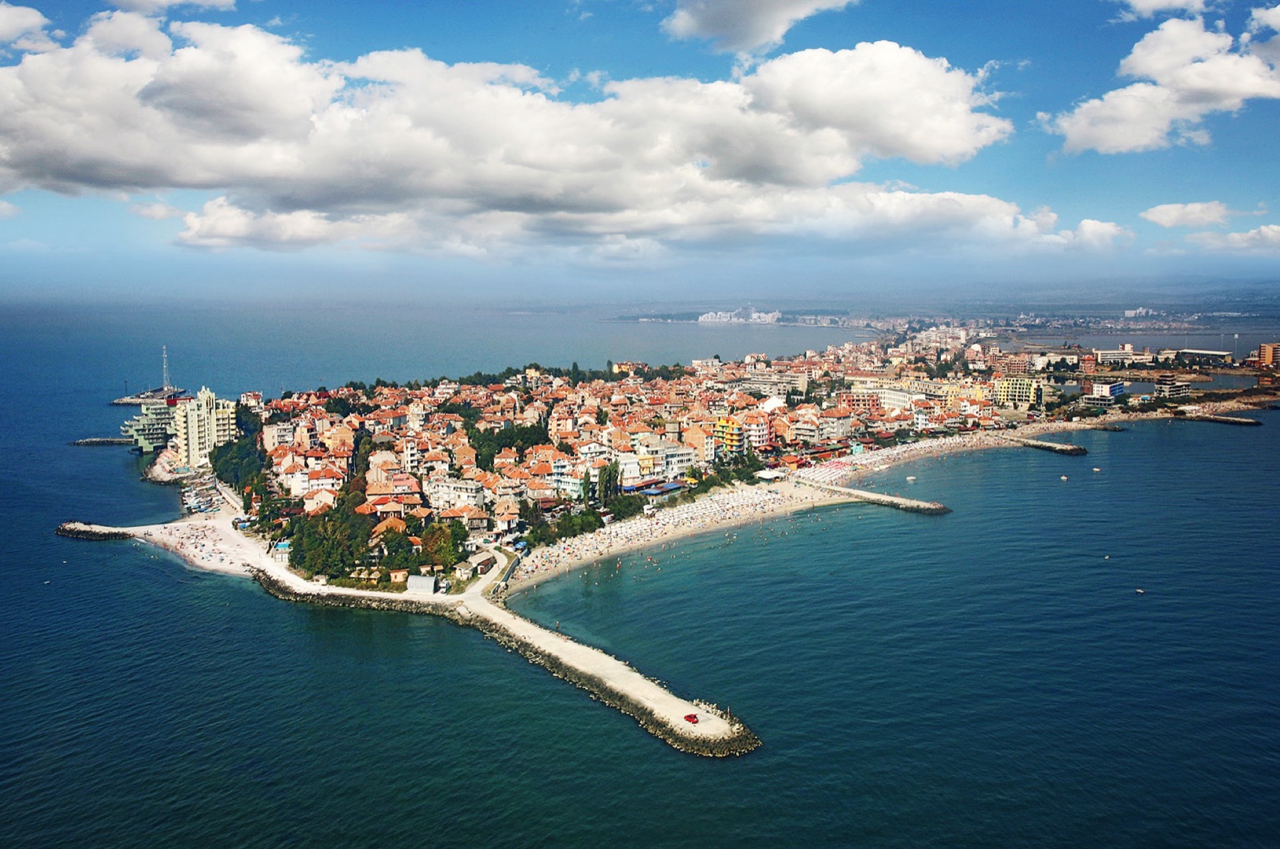 Holiday in Bulgaria 2026: 30 Most Beautiful Places + Practical Tips 10 Coastline of the spa town of Pomorie