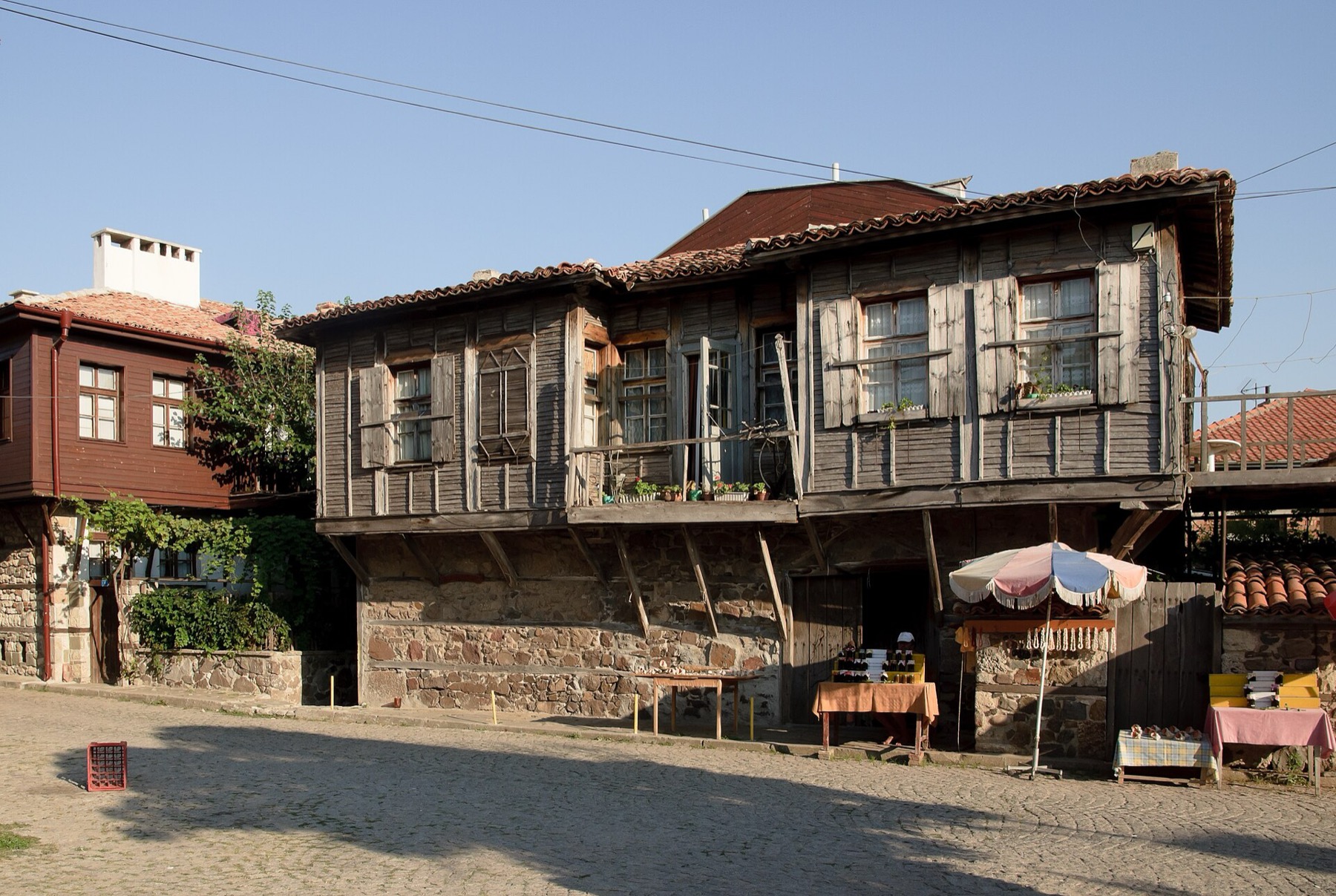 Holiday in Bulgaria 2026: 30 Most Beautiful Places + Practical Tips 12 Wooden houses of the old town of Sozopol above the sea